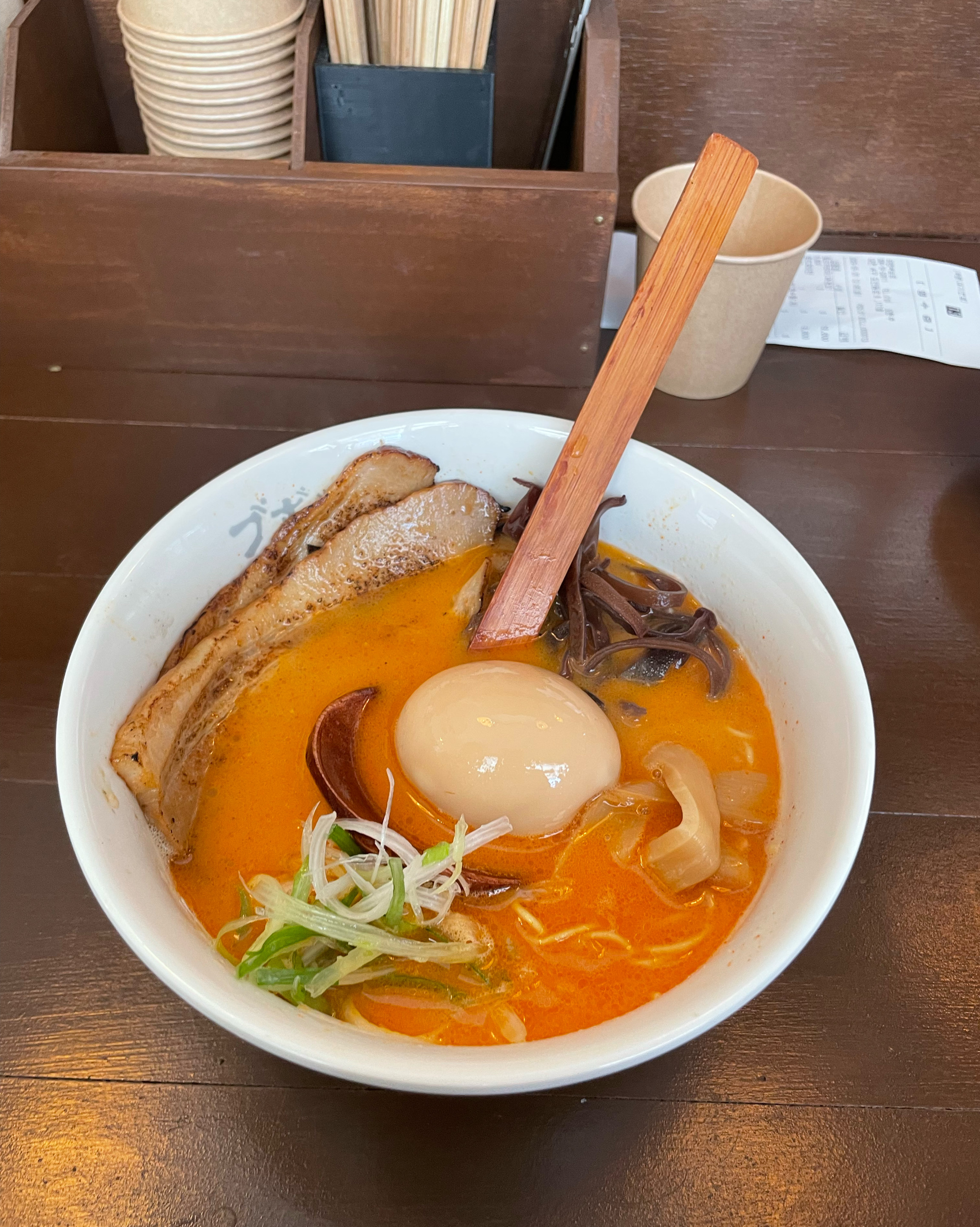 올때마다 너무 맛있게 먹구있어요!!! 근데 항상 사장님 혼자 힘들어 보이셔서 걱정돼요ㅜ 그