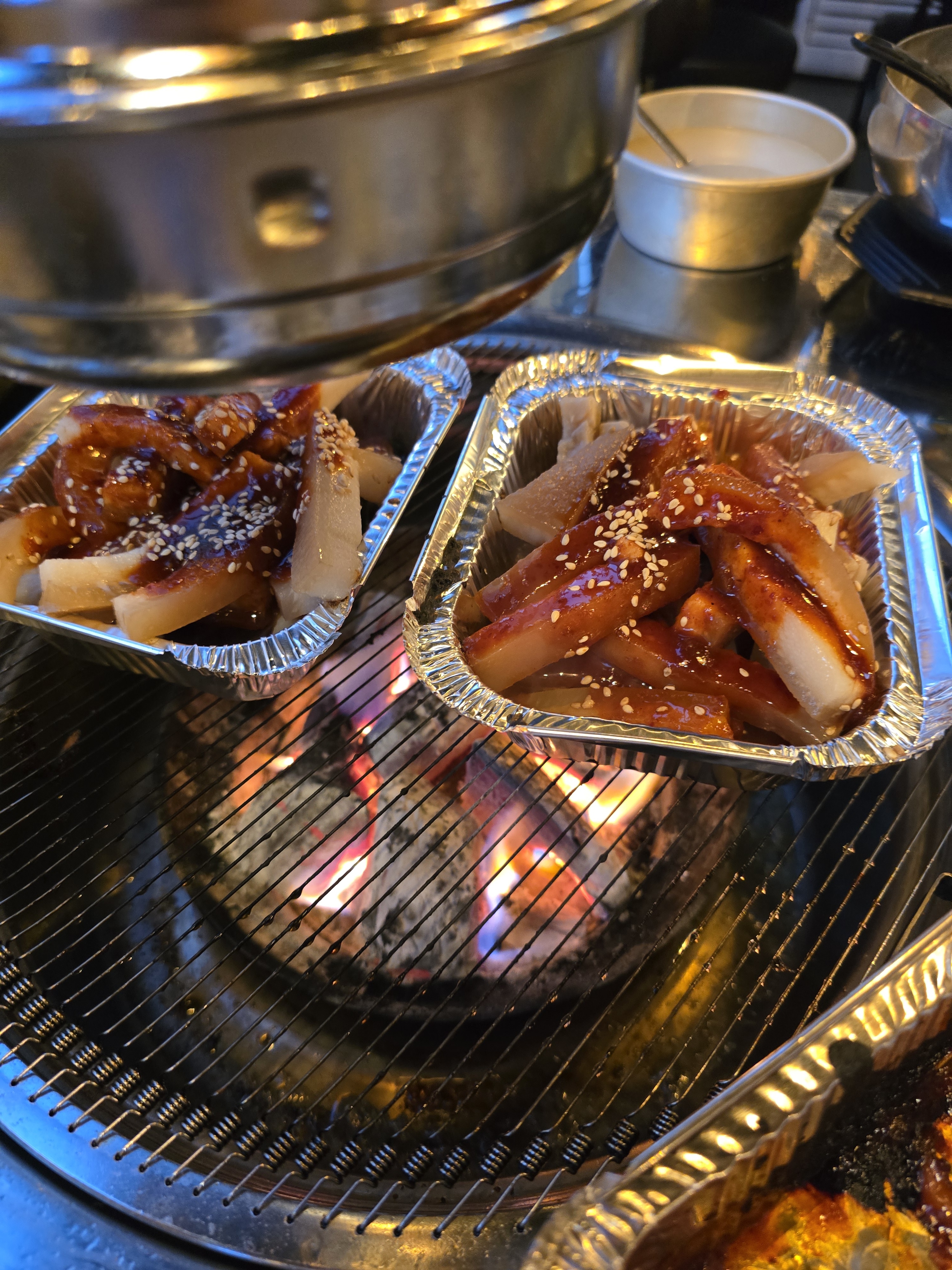 아이와 부모님과 가족끼리 왔는데 너무 친절하셔서 - 대전 맛집 녹슨집 대전본점