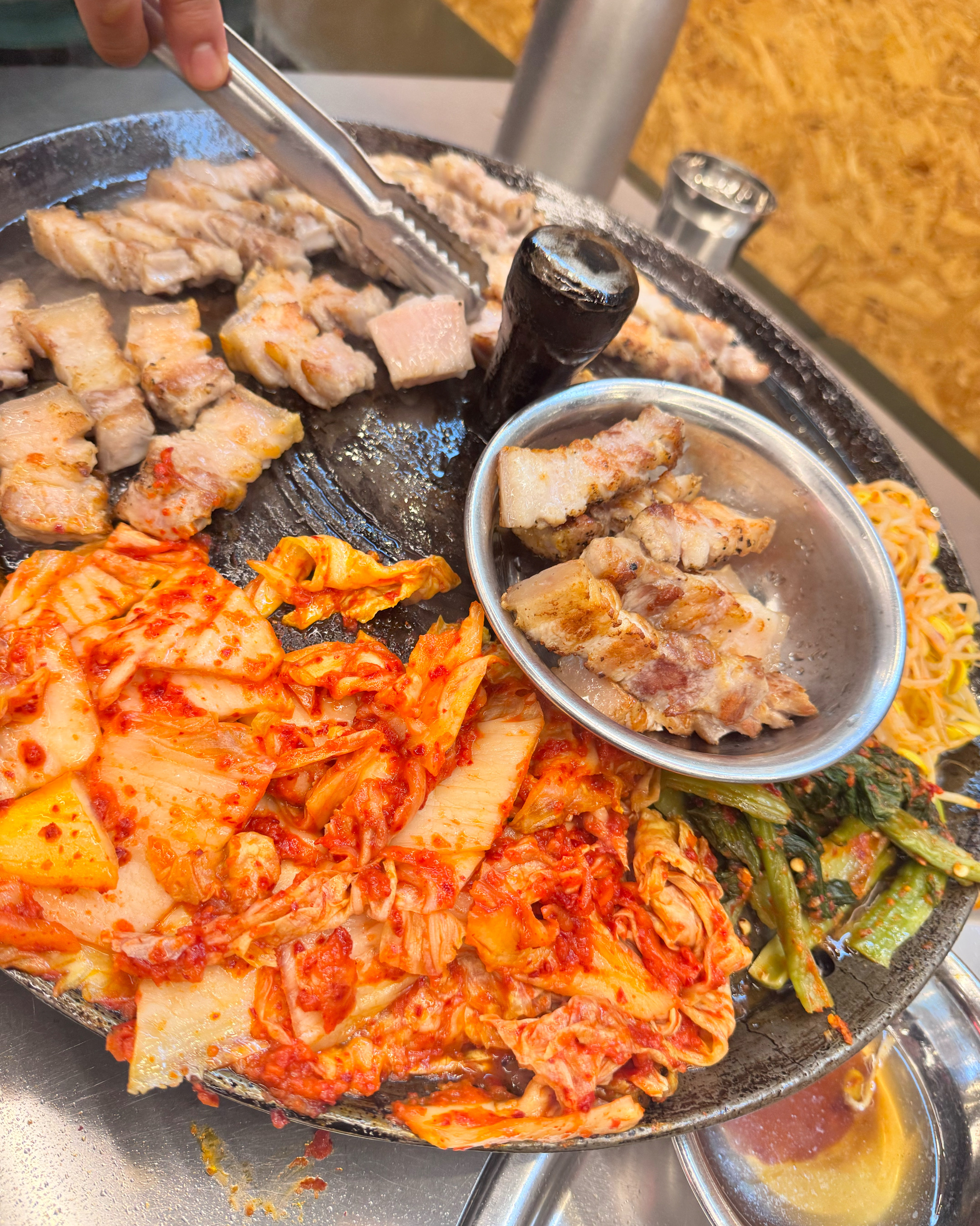 여기 못 오고 다른 고깃집 갔다가 목구멍이랑 너무 비교되고... 다른 곳은 이제 다른 곳