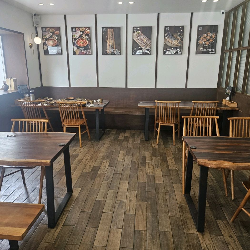 정식3인했는데 양도많고 맛있네요 - 제주 맛집 바른갈치 제주공항본점