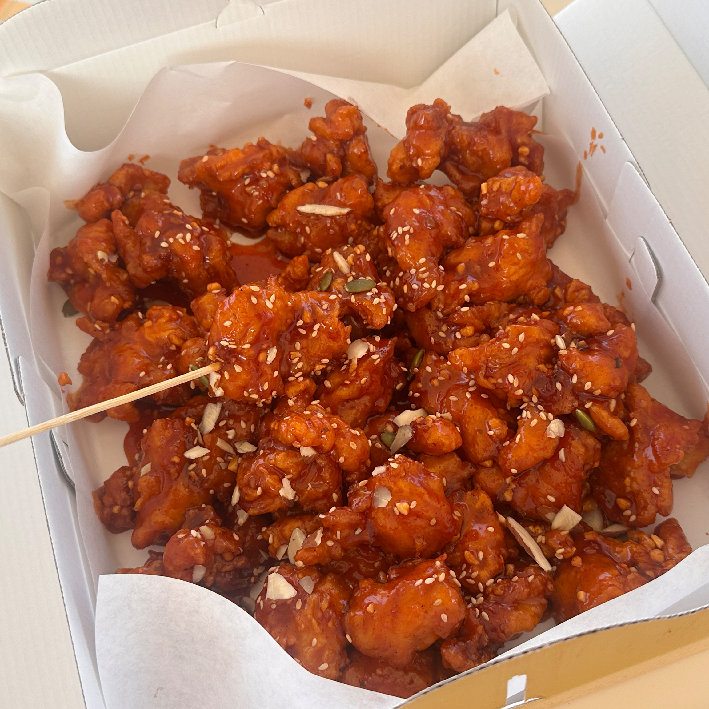 속초오면 닭강정은 꼭 먹어줘야하잖아요~ - 아바이마을 맛집 서민갑부 시장닭집