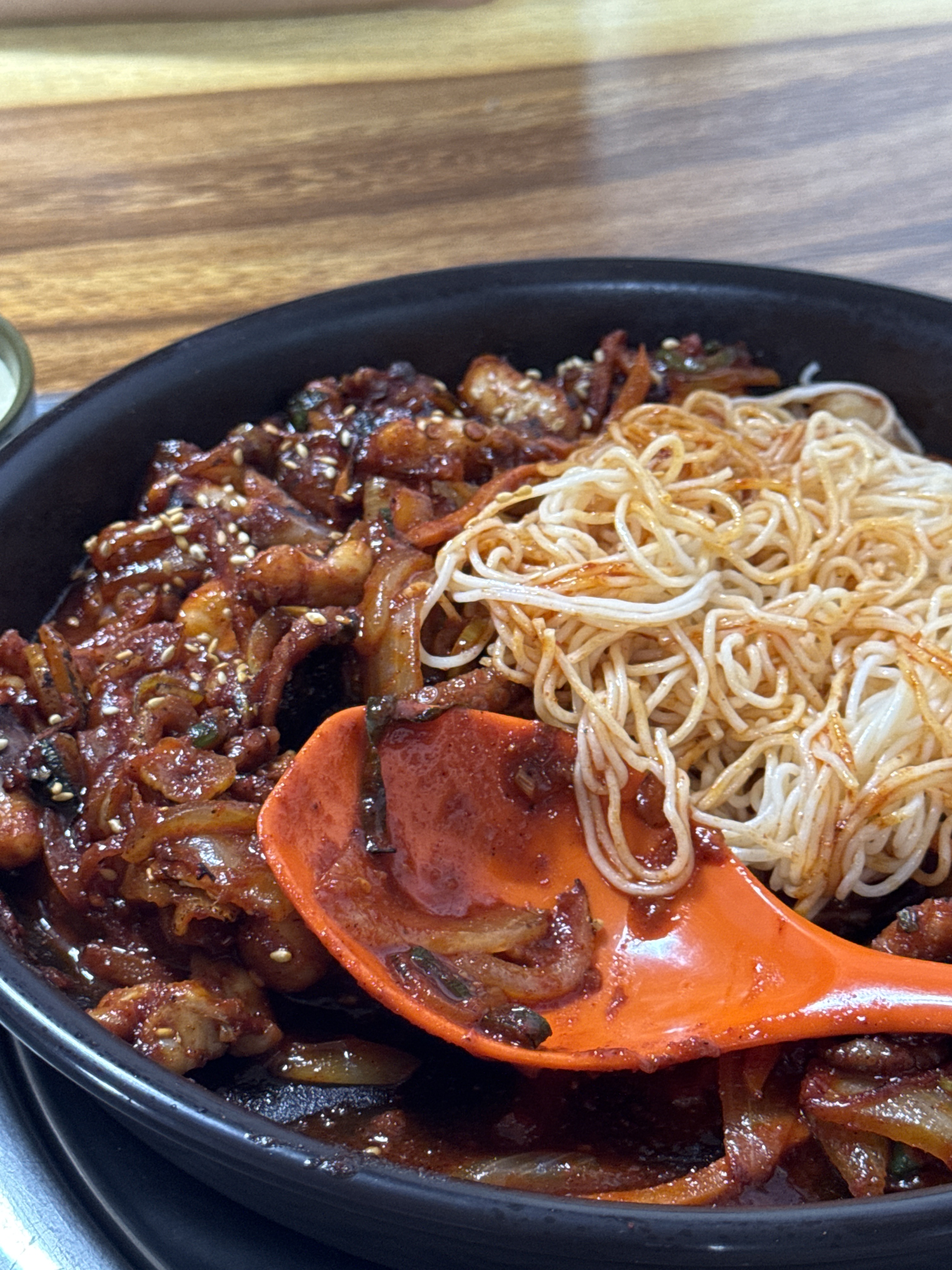 음식 빨리나오고 너무맛있어요 - 대전 맛집 대전 칼국수 족발 쭈꾸미볶음 본점