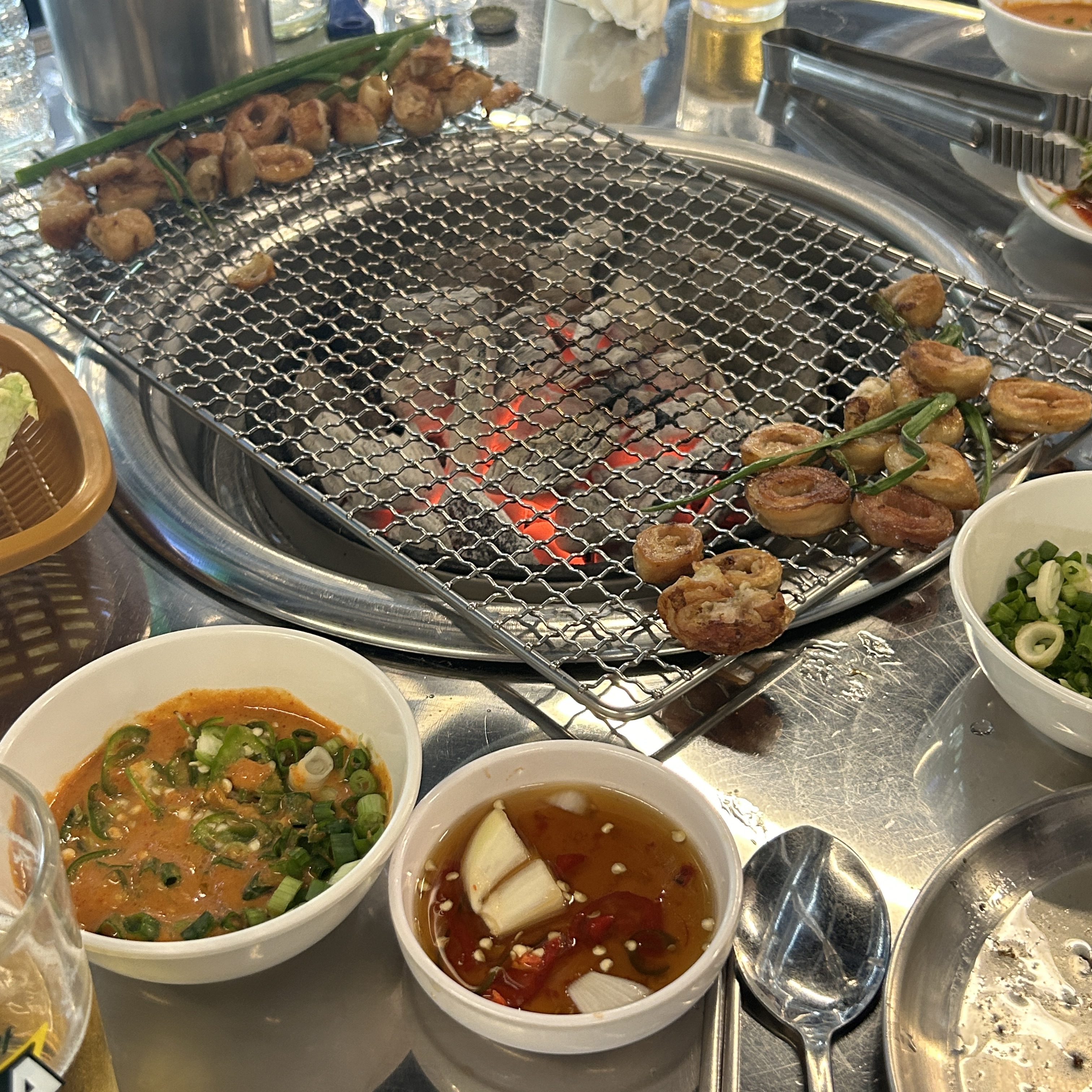 평일 3시에 와서 예약 없이 바로 이용했습니다 - 종로 맛집 광화문 미진숯불막창 야장