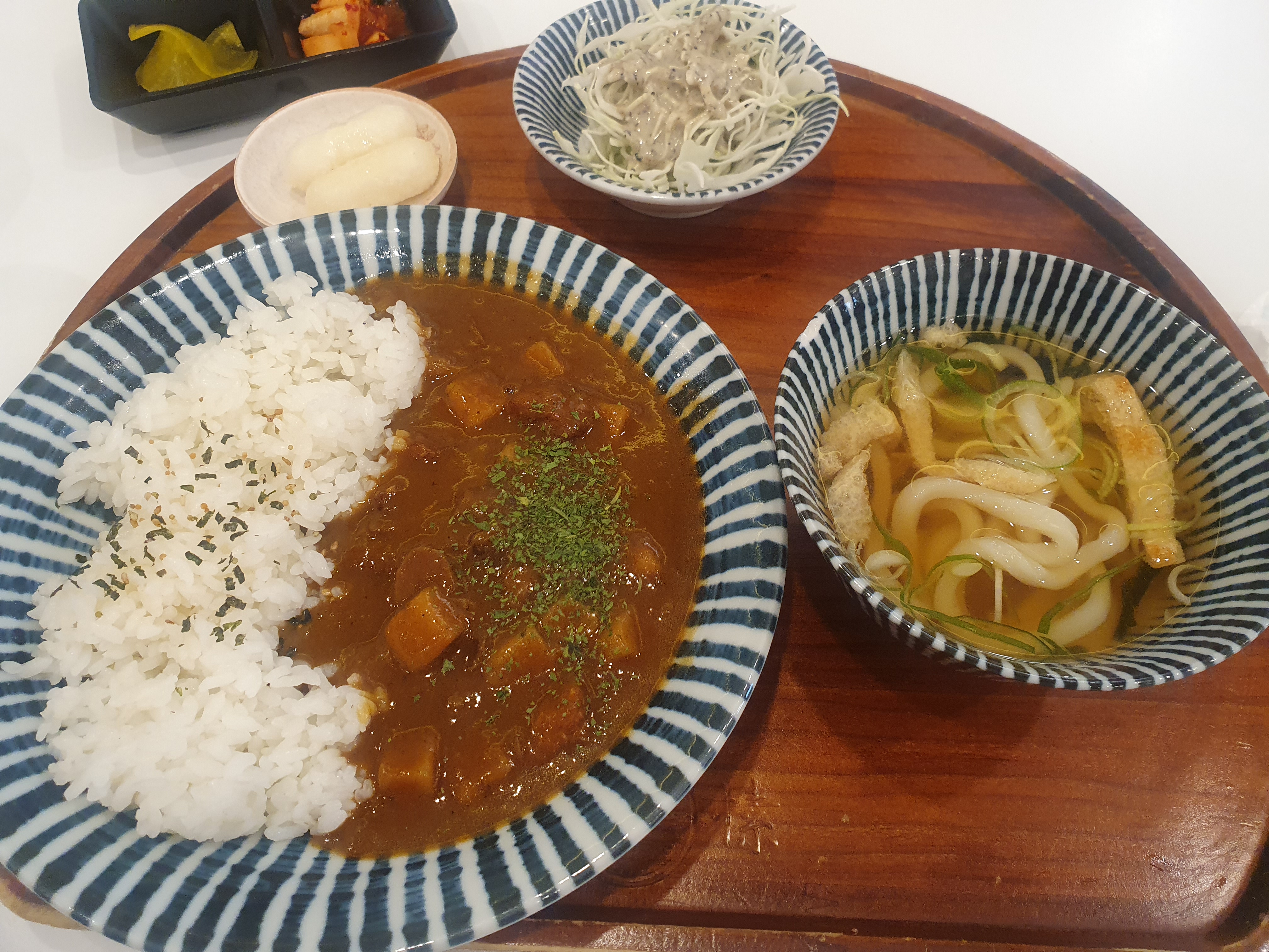 와이프랑 신촌데이트 백소정에서 정식 너무 맛있게 먹었어요 - 신촌 맛집 백소정 신촌점