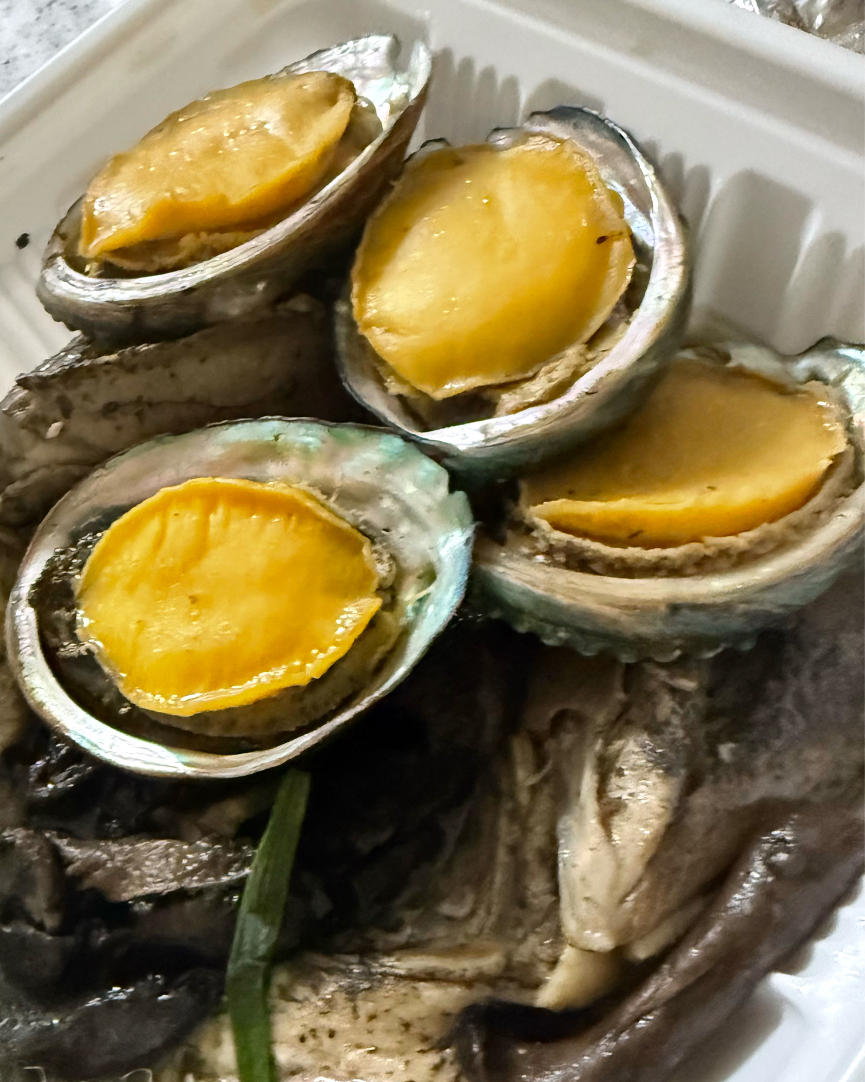 포장해와서 먹었습니다. 깔끔하고 시원하고 건강한 맛! 부모님도 좋아하셔서 좋아요. 잘먹었습