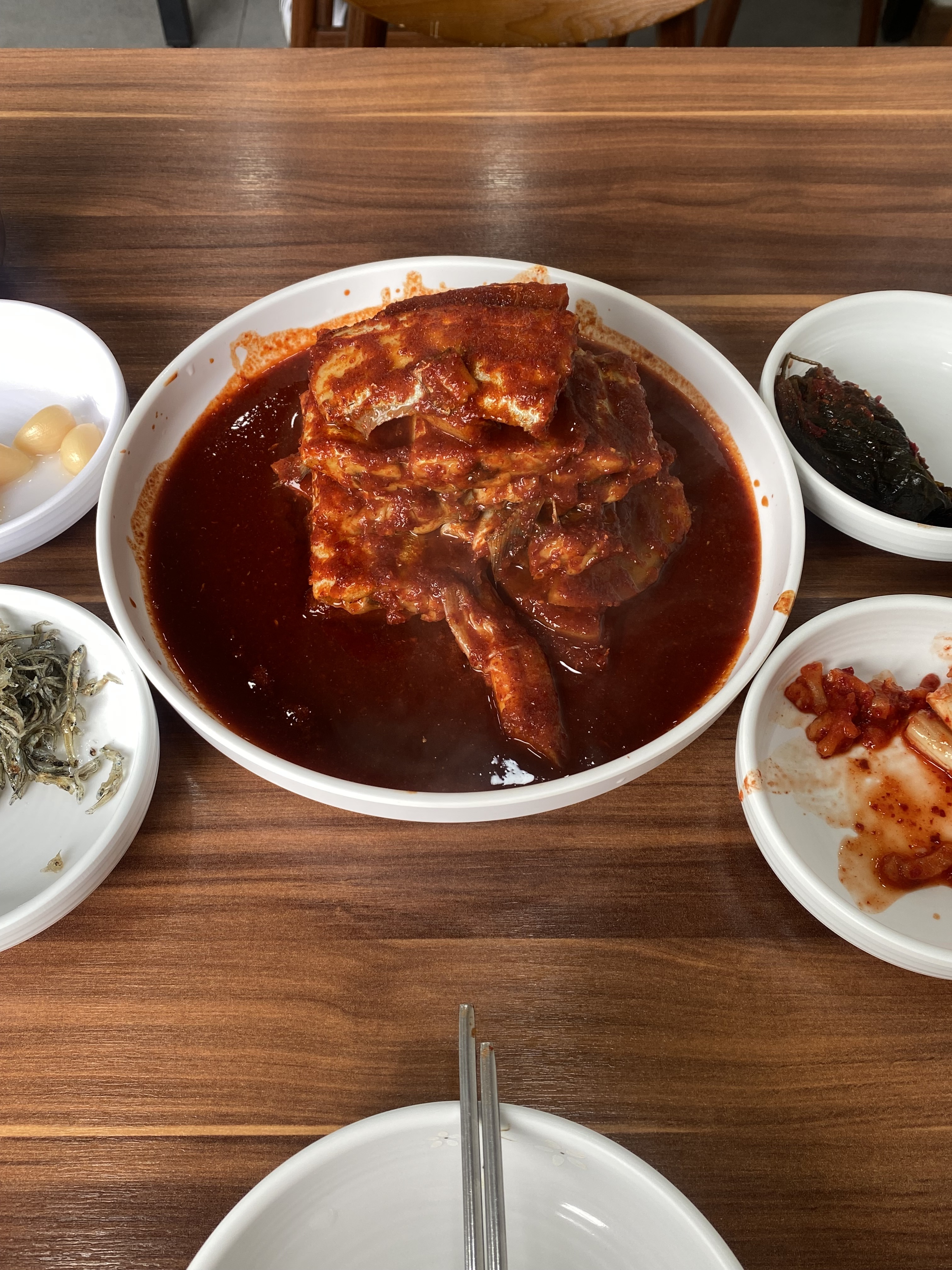 혼자 갔는데 2인 시켜도 가성비가 좋아서 좋았습니당! 맛있어요! 제주 와서 첫끼 잘 먹었네