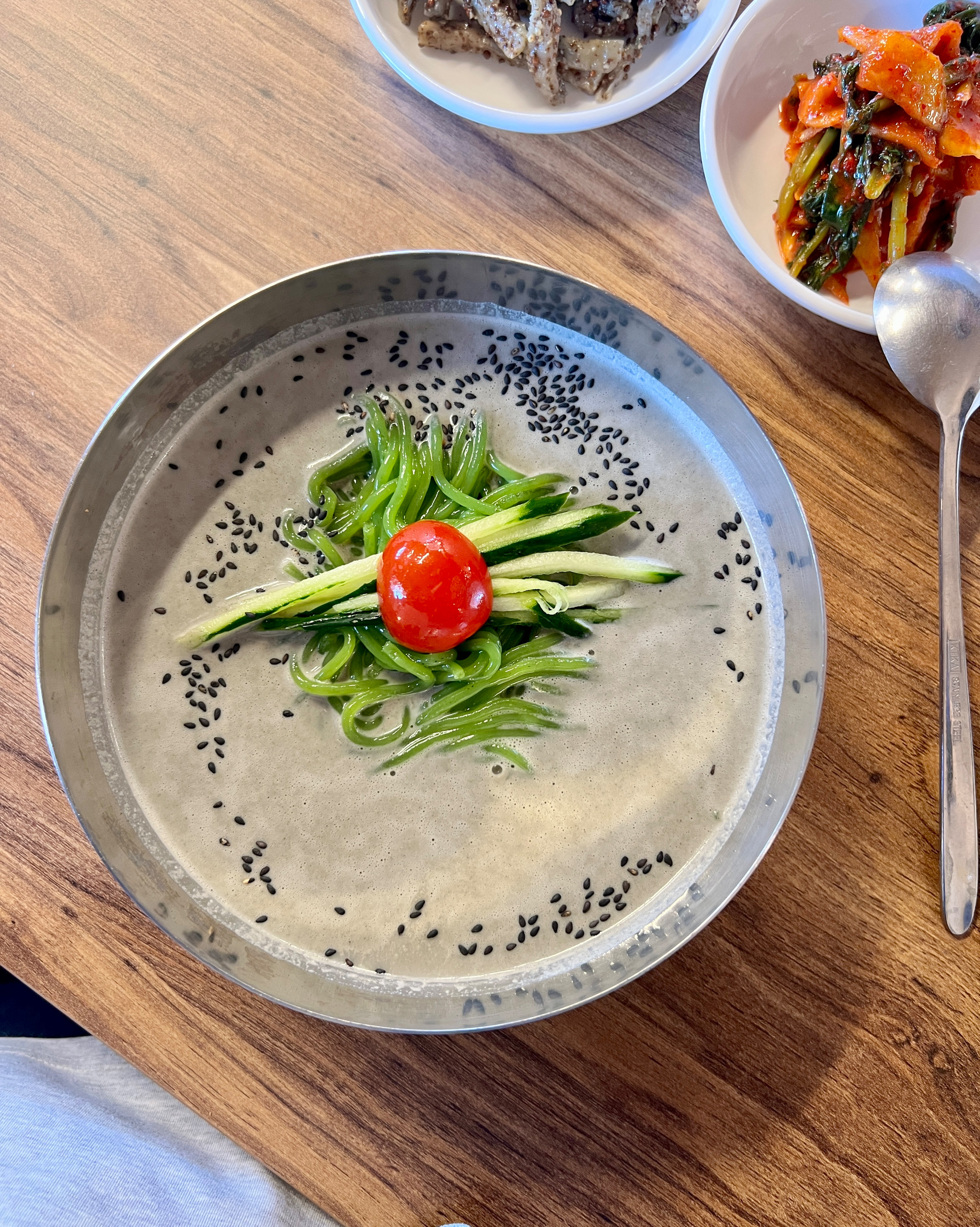 콩국수는 콩비린내 때문에 싫어하는데 - 제주 맛집 통일가든