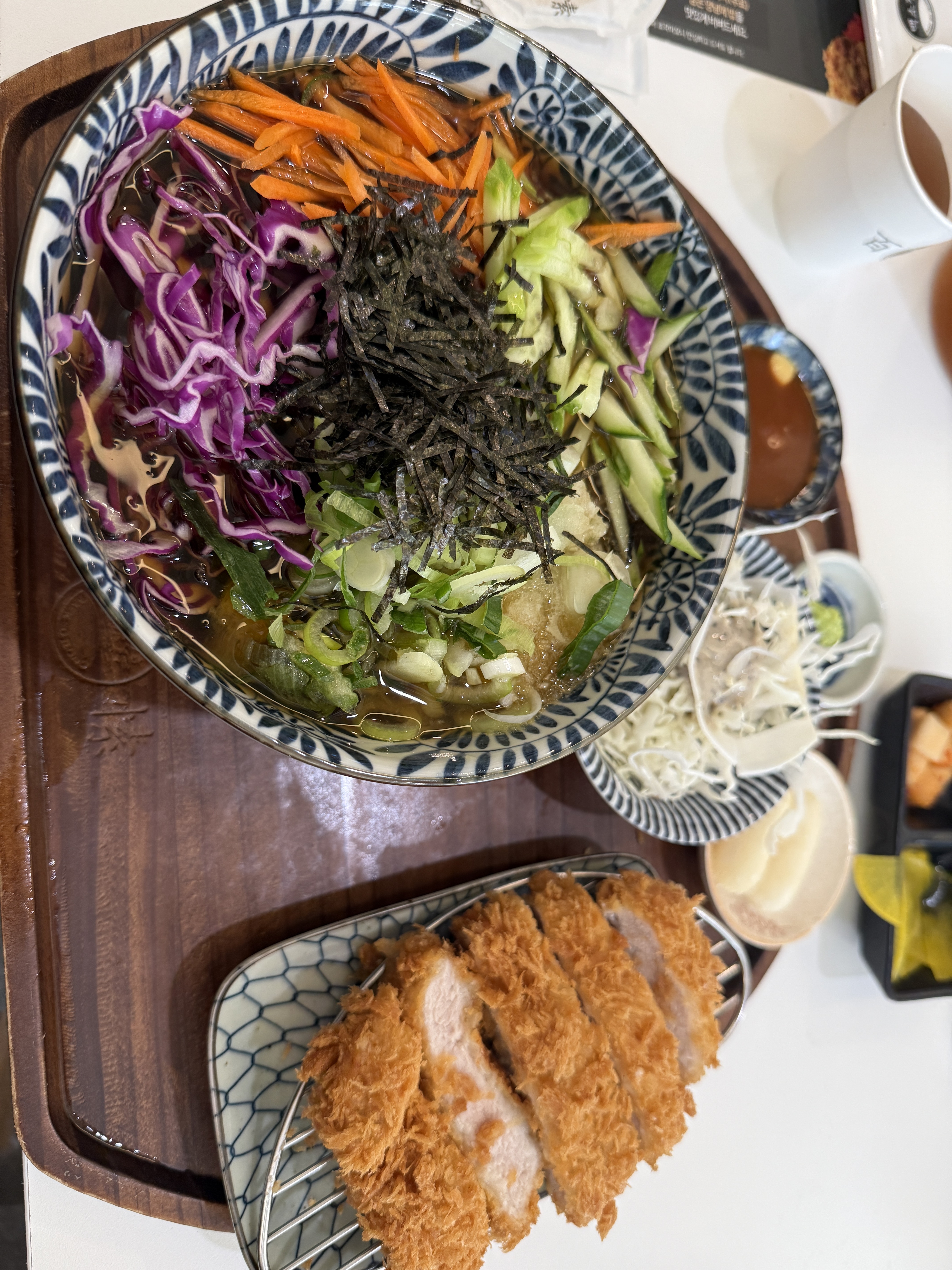 친구들이랑 점심 먹을 곳 찾다가 들어왔는데 너무 맛있어용!!! - 역곡역 맛집 백소정 역곡역점
