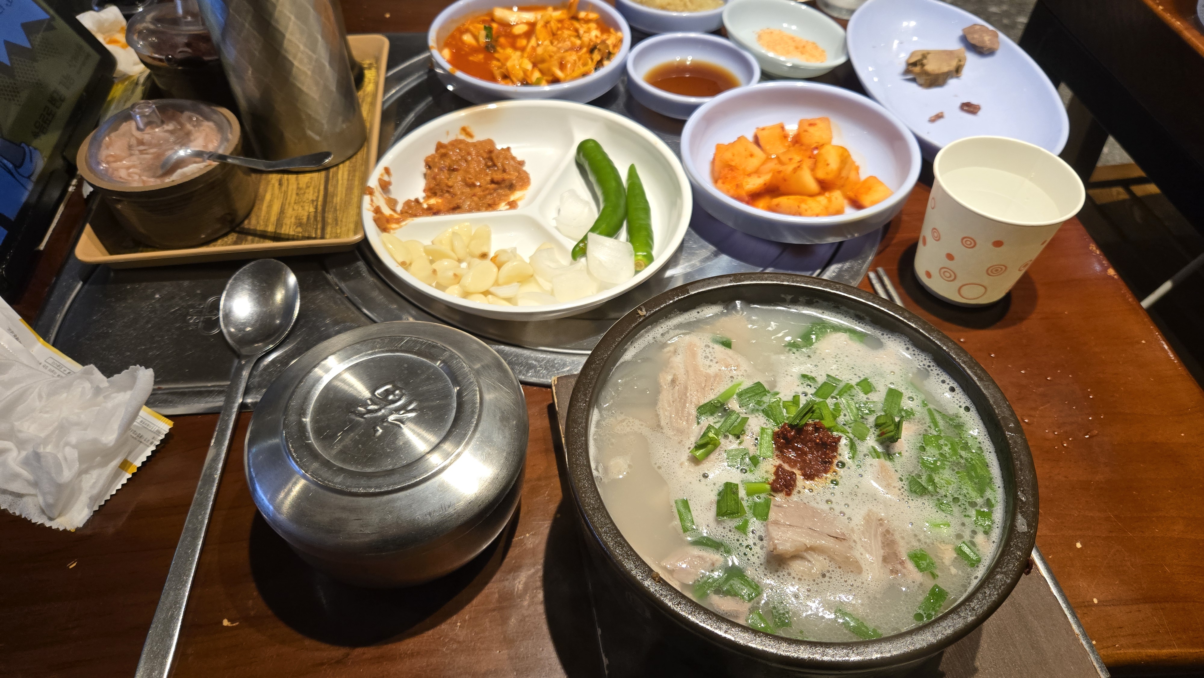 너무 맛있어요🥰🥰 - 대구 맛집 산더미 미성돼지국밥
