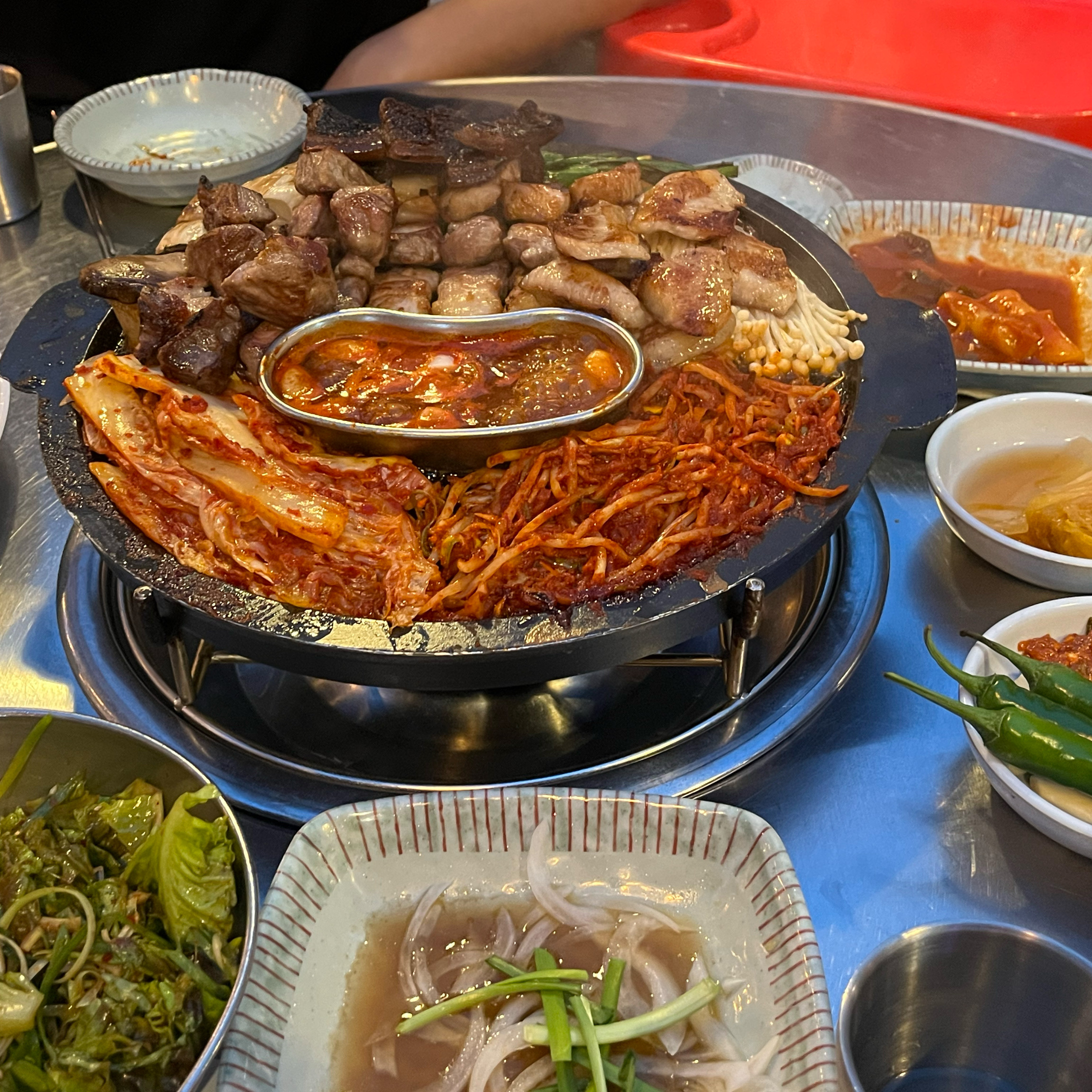 갱장히 마싯어요!! 항상 믿고 오는 미진 삼겹살입니다… 가족이랑 지인 데려와서 항상 만족하