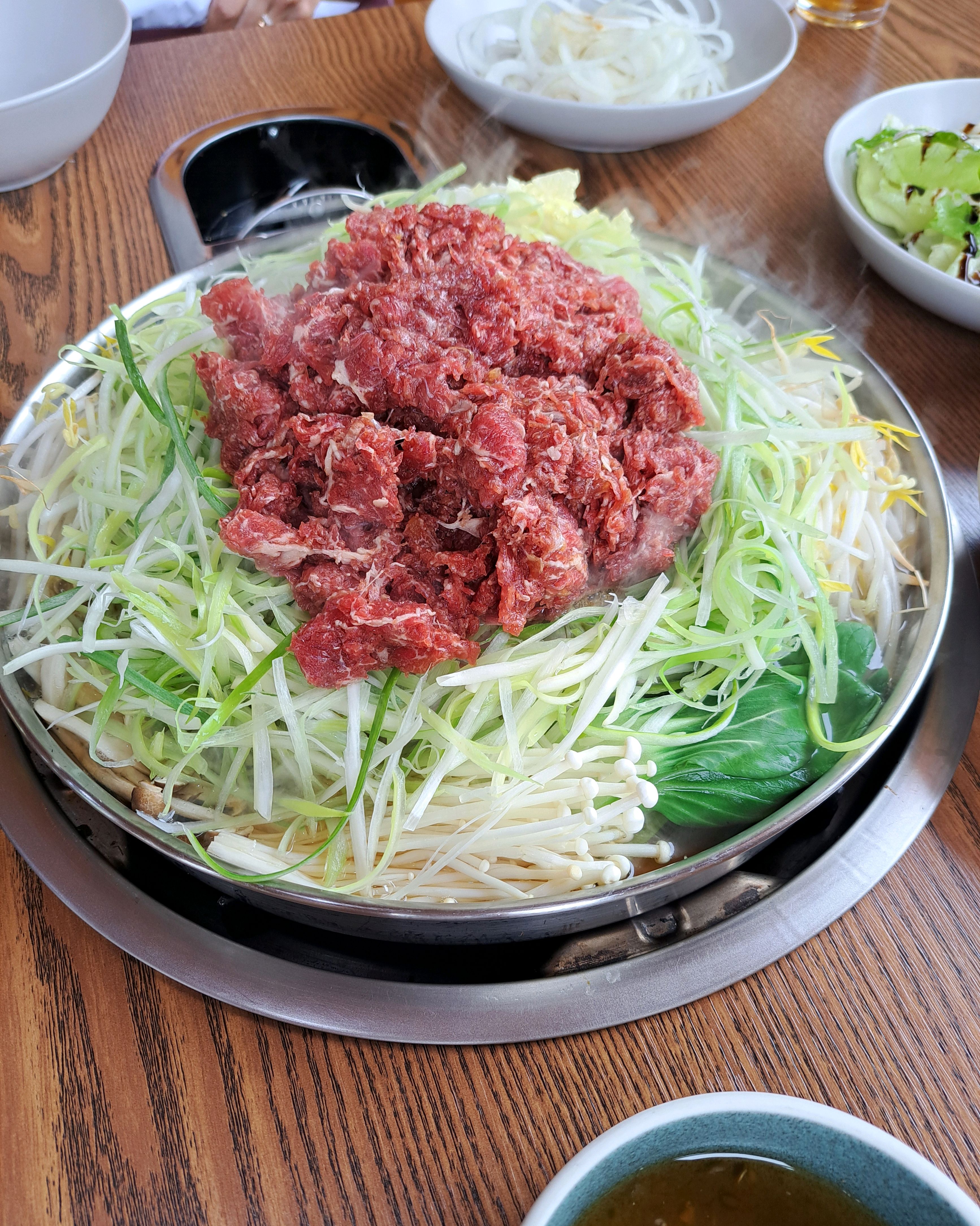 두번째방문입니다. 일단 고기가 너무 부드러워 부모님 모시고 오기에 딱 좋니다. 물론 맛도 