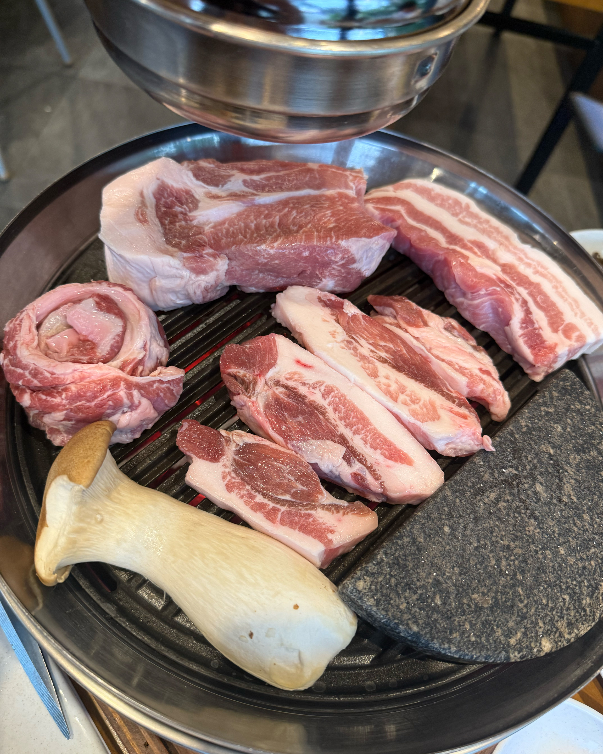 고기질이좋아보여요 - 아바이마을 맛집 굽탁 속초엑스포 본점