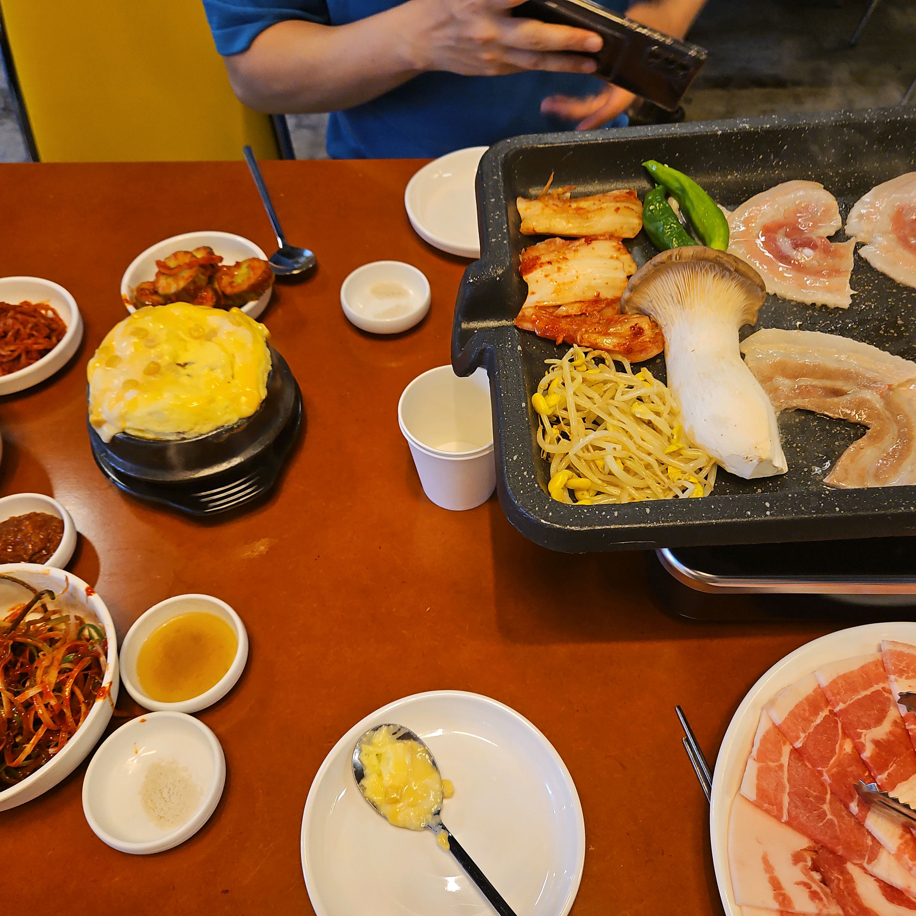 요즘 월평동에서 가장 핫하다는 행운삼겹살집~ - 대전 맛집 행운 대전 월평