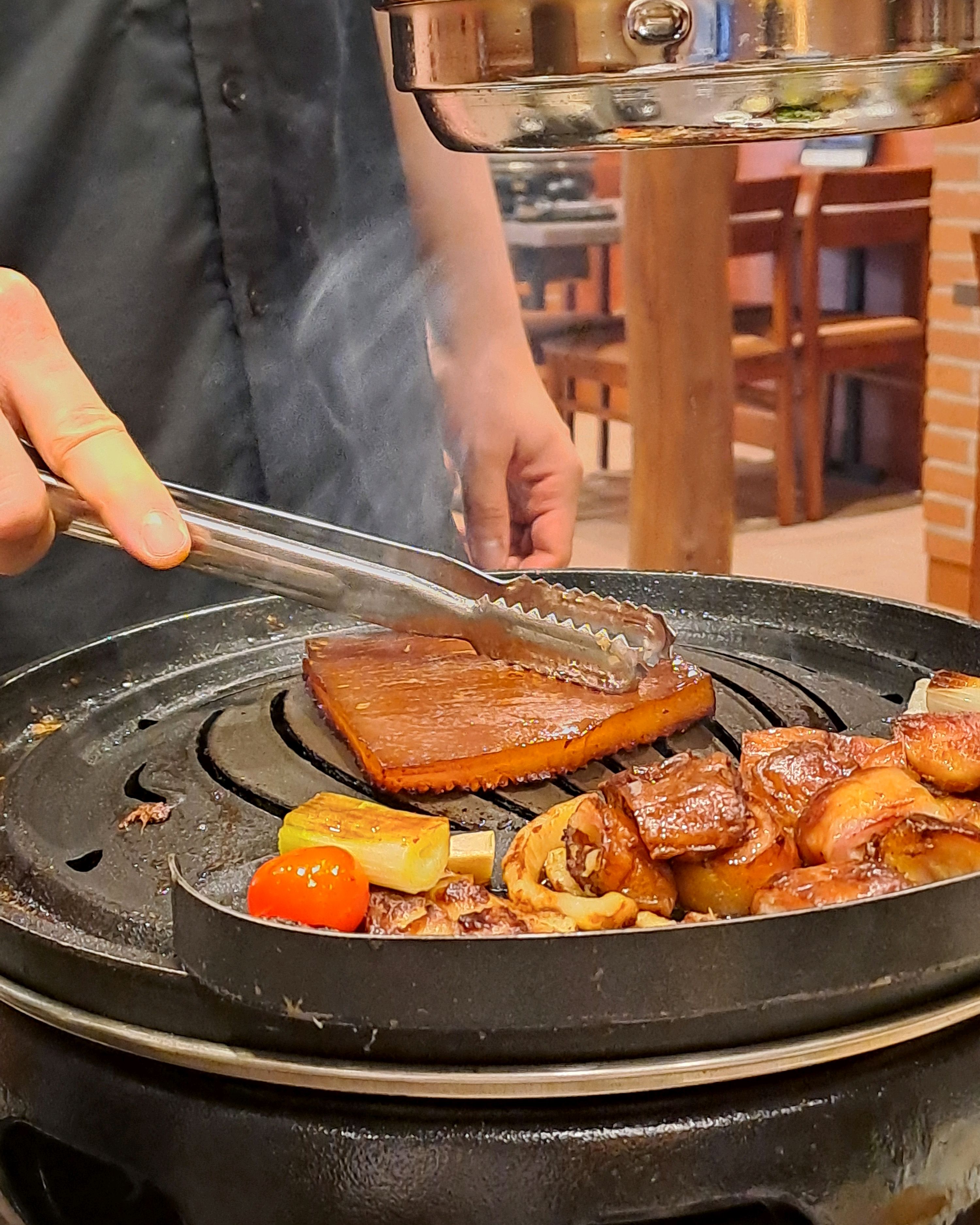 1시 점심에 가서 소막창+돼지막창+돼지껍데기 주문했어요. - 종로 맛집 단막 종각점