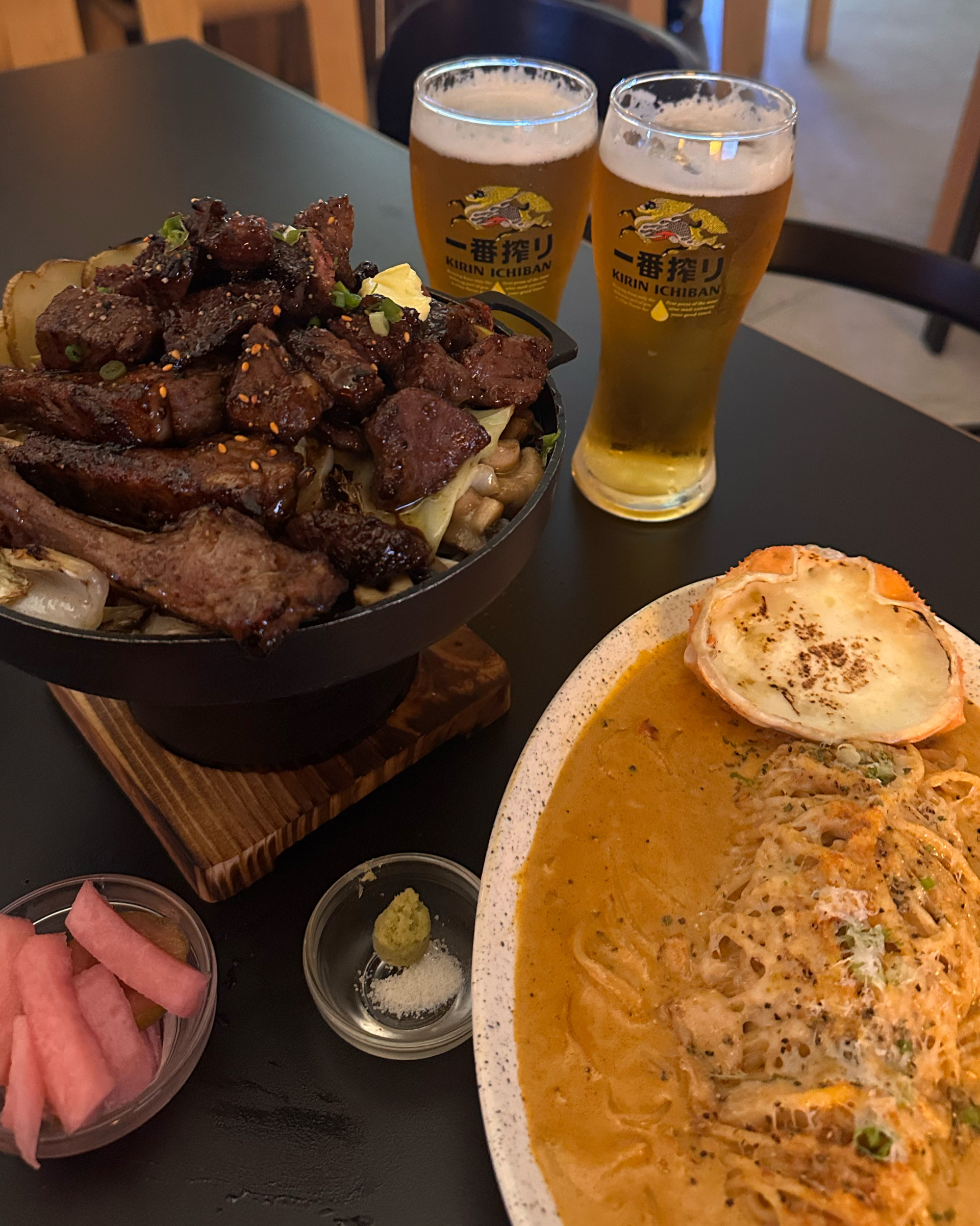 처음 왔는데 분위기도 좋고, 직원분들도 친절하시고 무엇보다 음식이 하나같이 너-무 맛있었어
