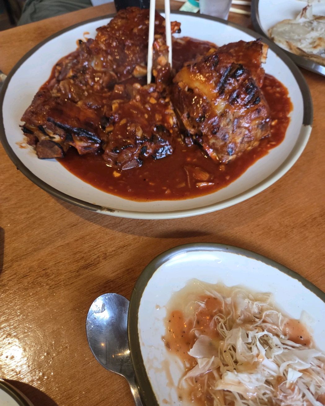 매운맛 안매운맛 같이시켰는데 넘 맛있슴다 - 대구 맛집 종로백탄뼈구이 갑오일맥