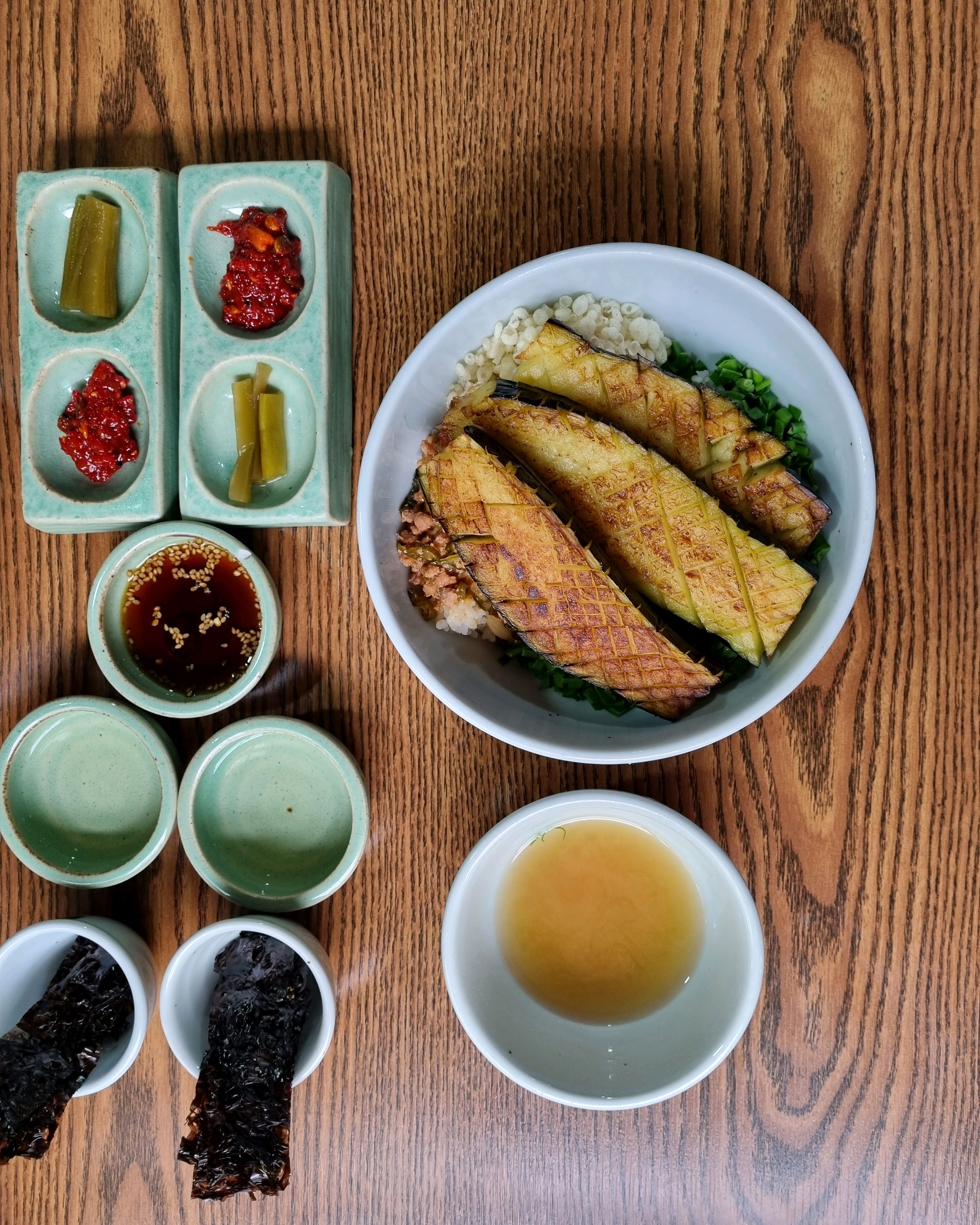 가지 덮밥 너무 맛있어요. 직원분들도 친절하고 매장도 깔끔해요. 또 올게요 - 대구 맛집 향택 동대구점