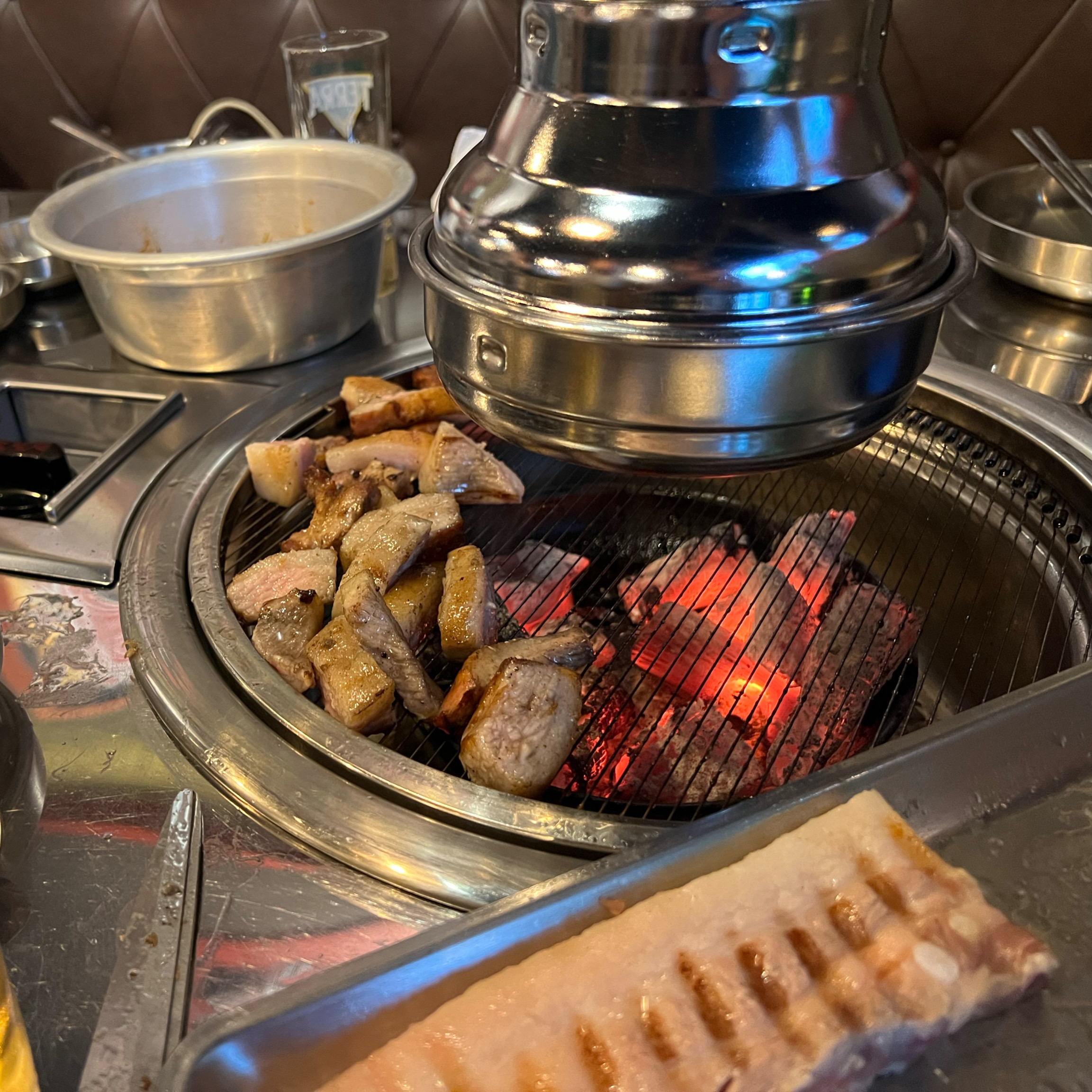 착한 가격에 맛있고 메뉴 구성이 진짜 알차요!! 여기서 취향대로 다 먹을 수 있어서 좋아요