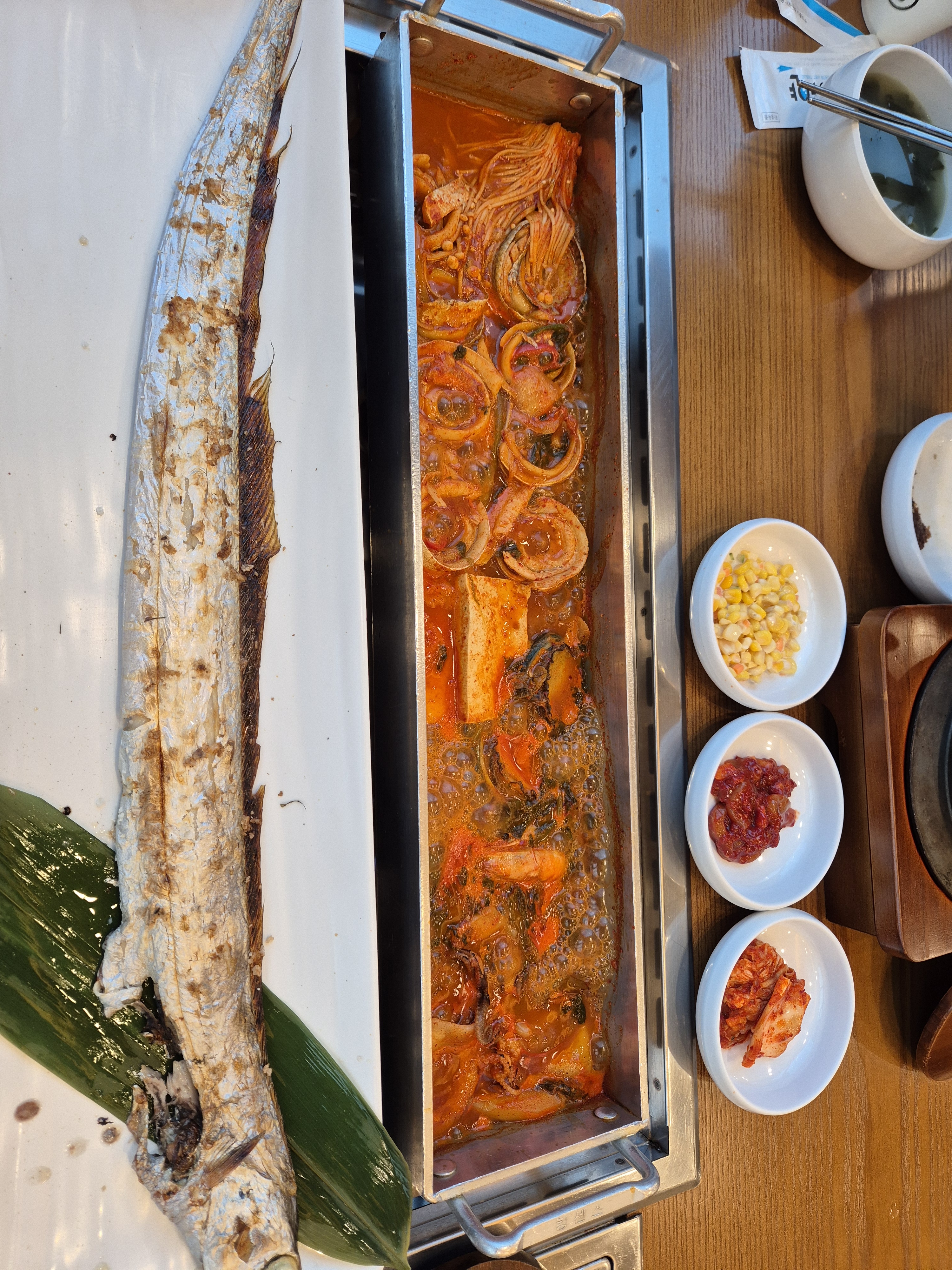 여행와서 남편이랑 맛있게 먹었답니다~ - 제주 맛집 한라갈치 중문점