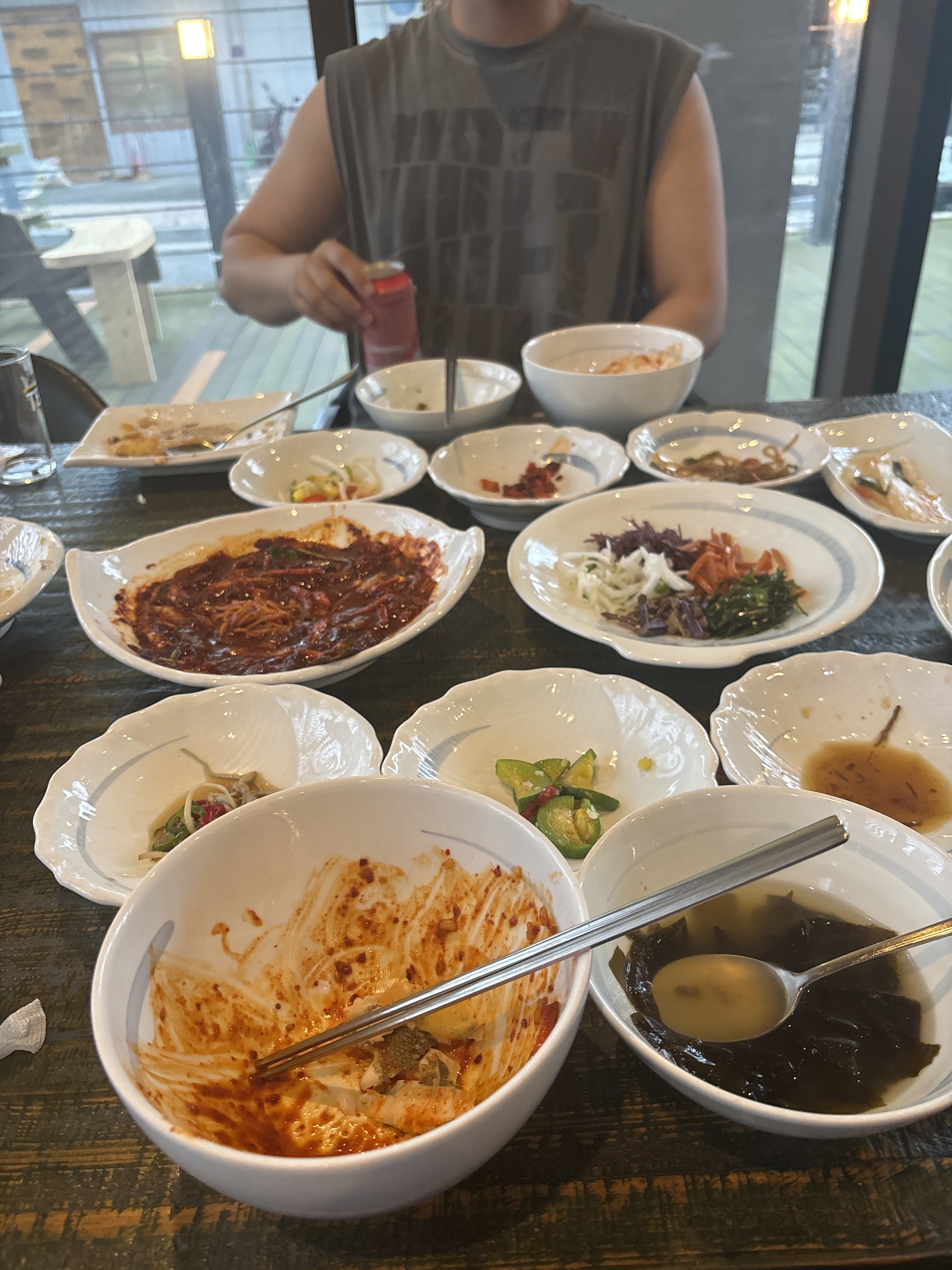 너무 맛있어서!!! 밥을 싹싹긁어 먹었어유!!! 아울렛왔다가 먹고 가기 너무 좋네유~ 몸보