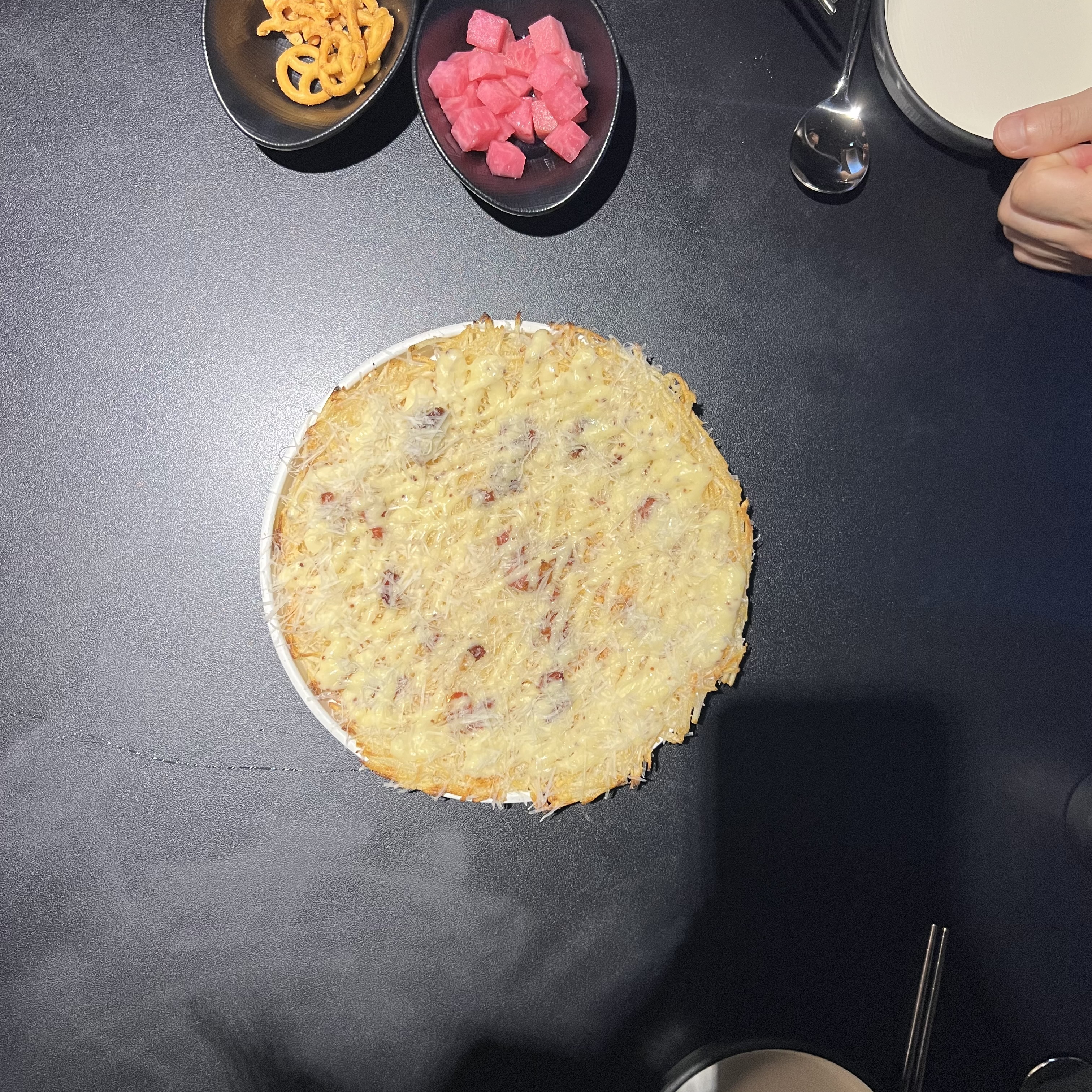 퓨전한식의 본보기,, 룸에서 남친이랑 오붓하게 먹었는데 너무 좋았어요! 다음엔 수육도전,,