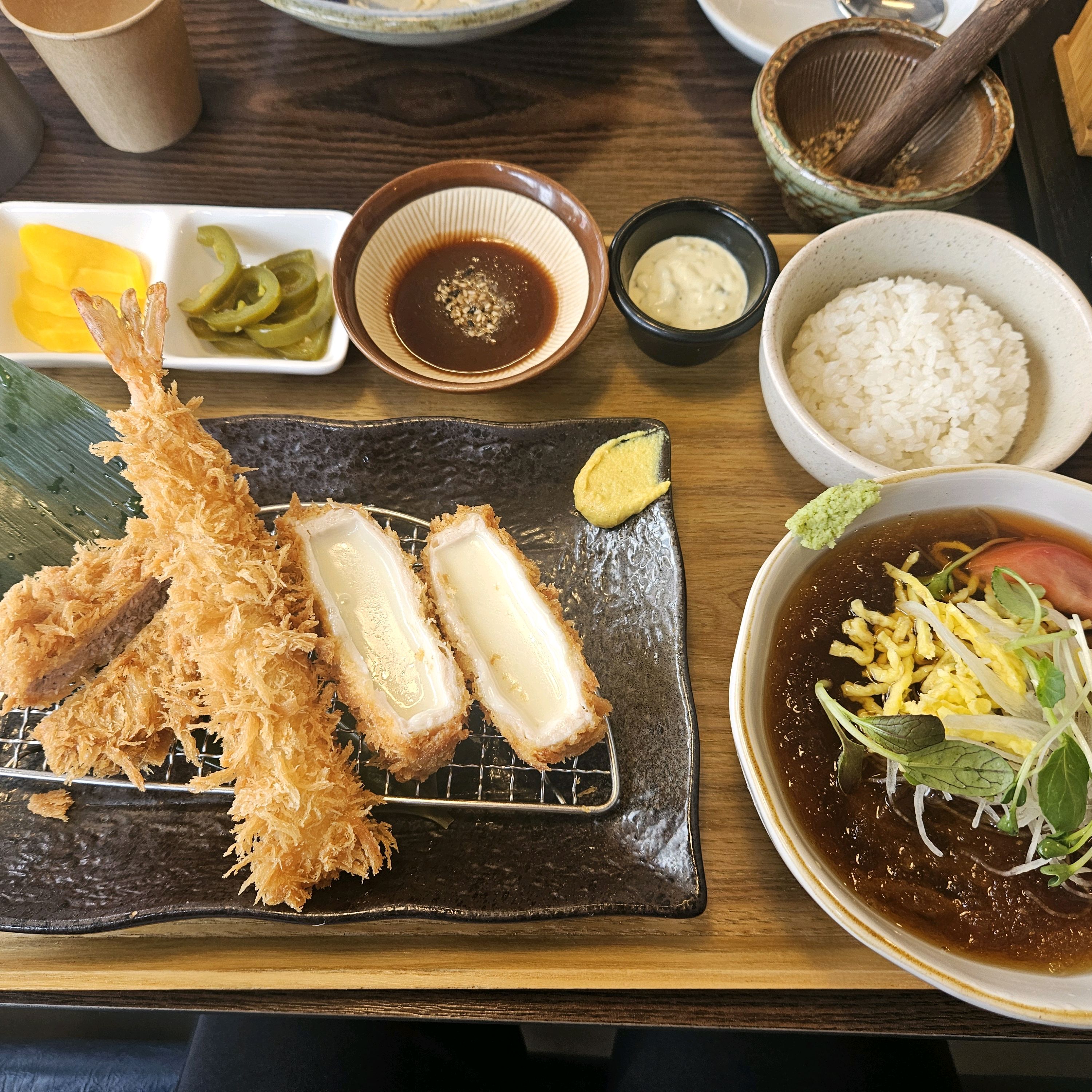 카츠가 일본에서 먹던 현지 맛이에요 맛있어오 - 대구 맛집 하지메 카츠 대구동성로점
