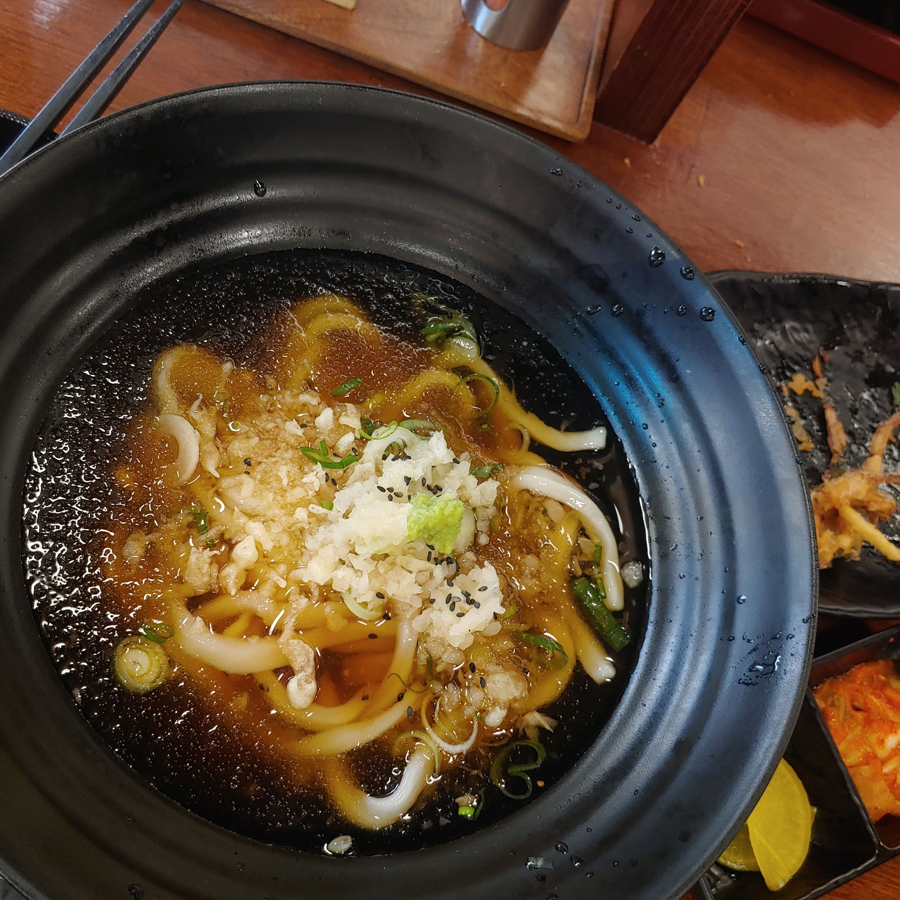 냉우동 강추 - 대전 맛집 성심당 우동야 DCC점