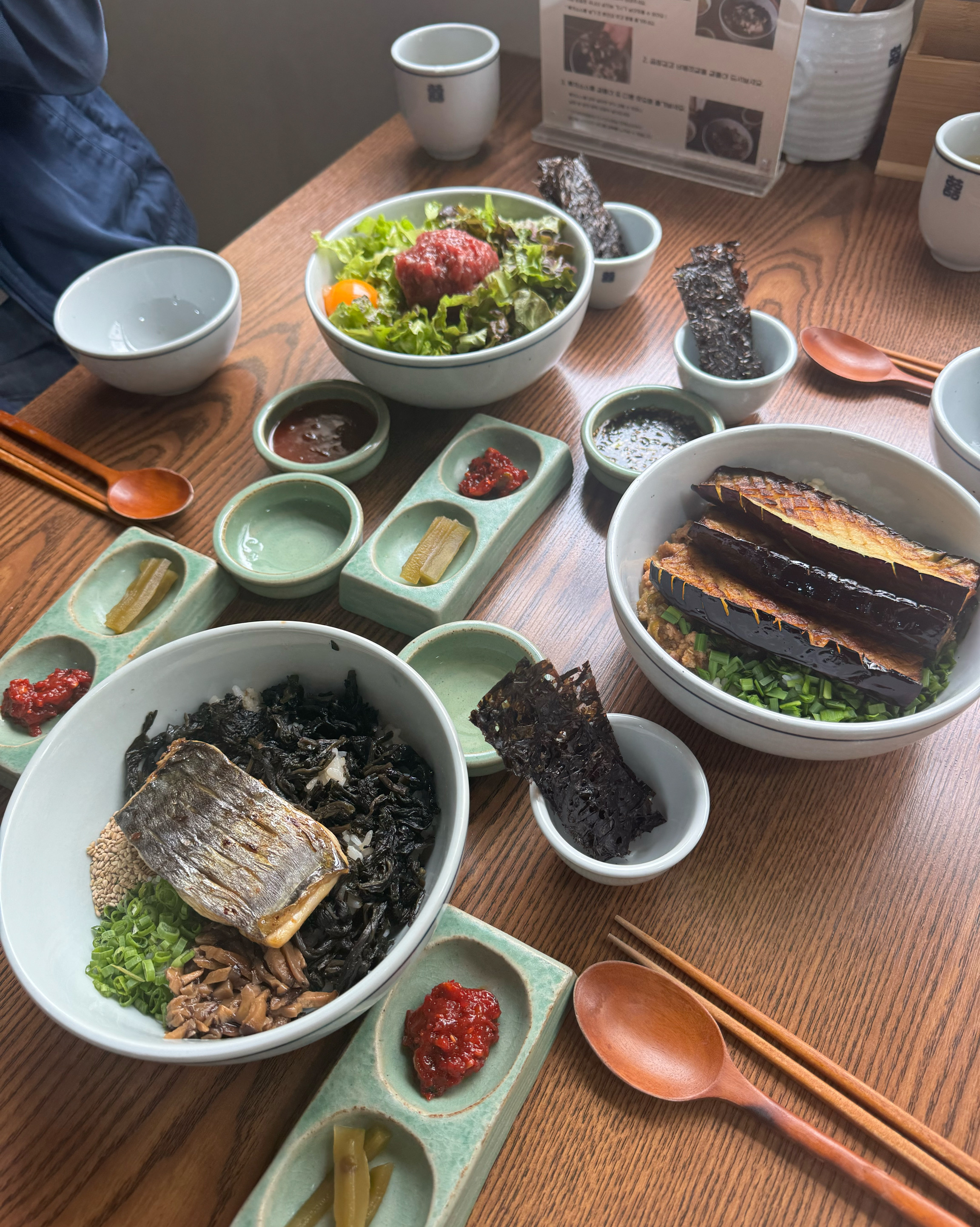 메뉴가 하나하나 다 정갈하고 맛있어요 ㅎㅎ 자극적이지 않아서 점심메뉴로 넘 좋아요👍🏻👍🏻 - 대구 맛집 향택 동대구점