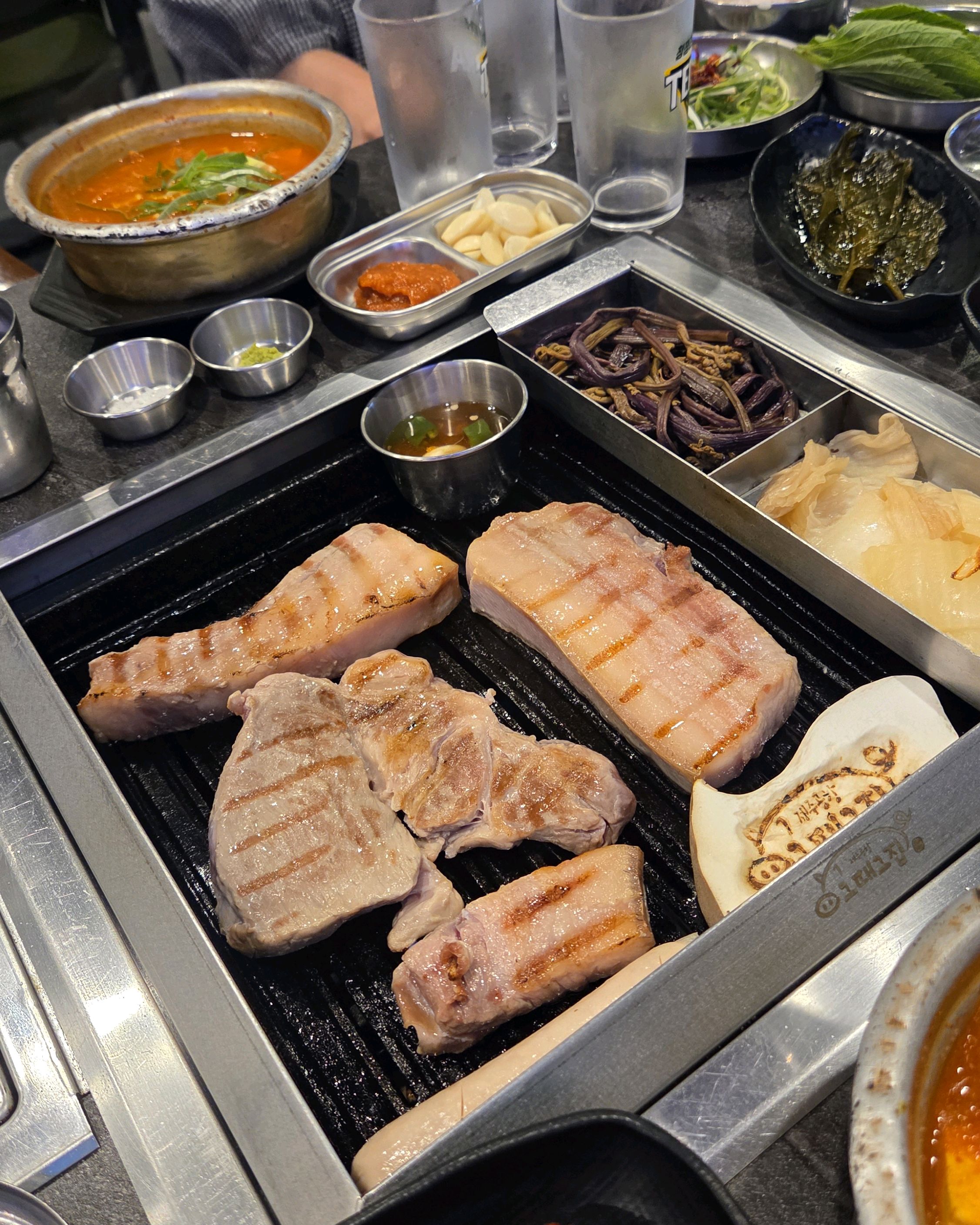 숙소와 가까운곳에 이런 맛집이 있다니😀 - 제주 맛집 제주공항그때그집