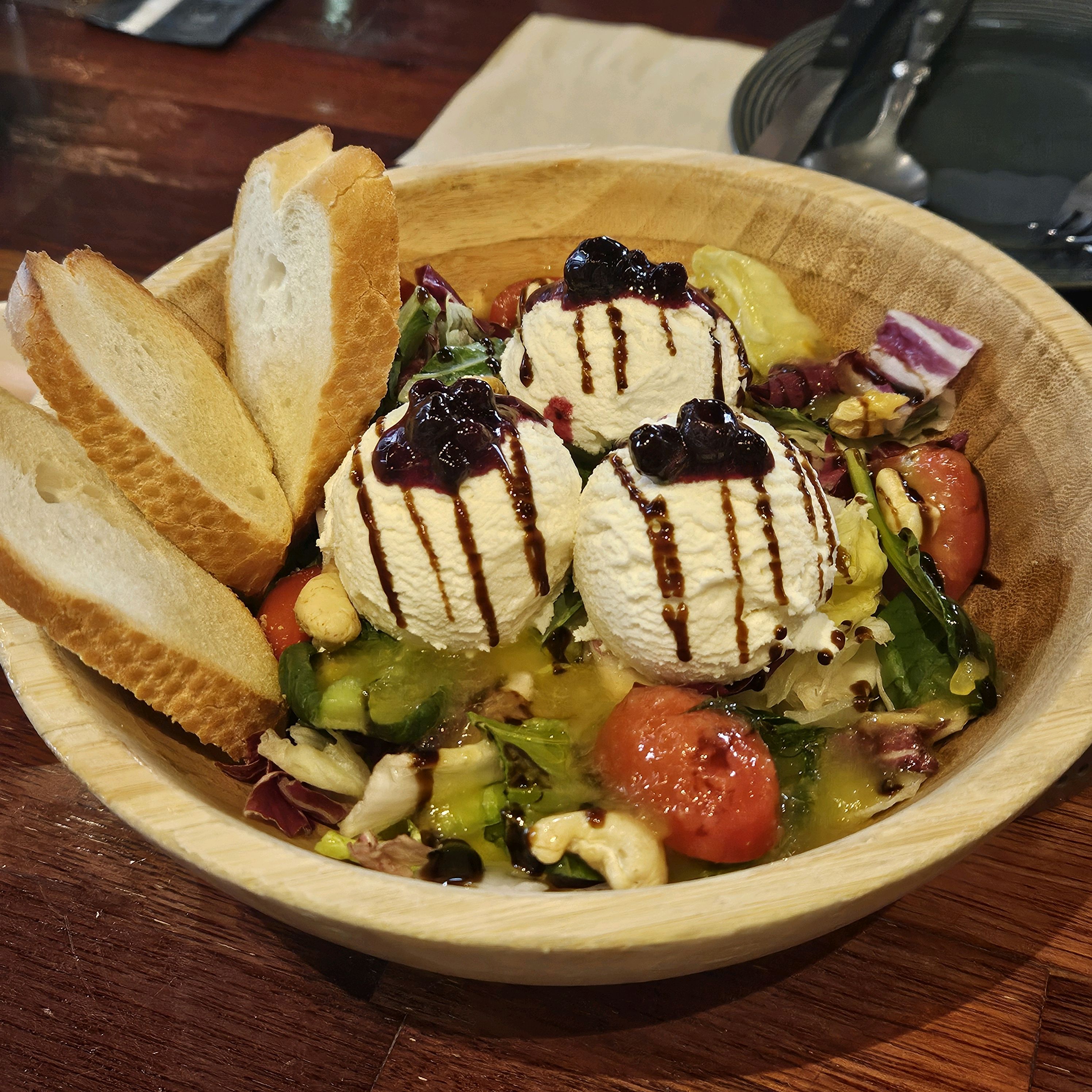 점심에 런치세트 먹었는데 맛있어용 데이트 장소로 좋을 것 같아요~~~~ - 대전 맛집 더몰트하우스 대전죽동점