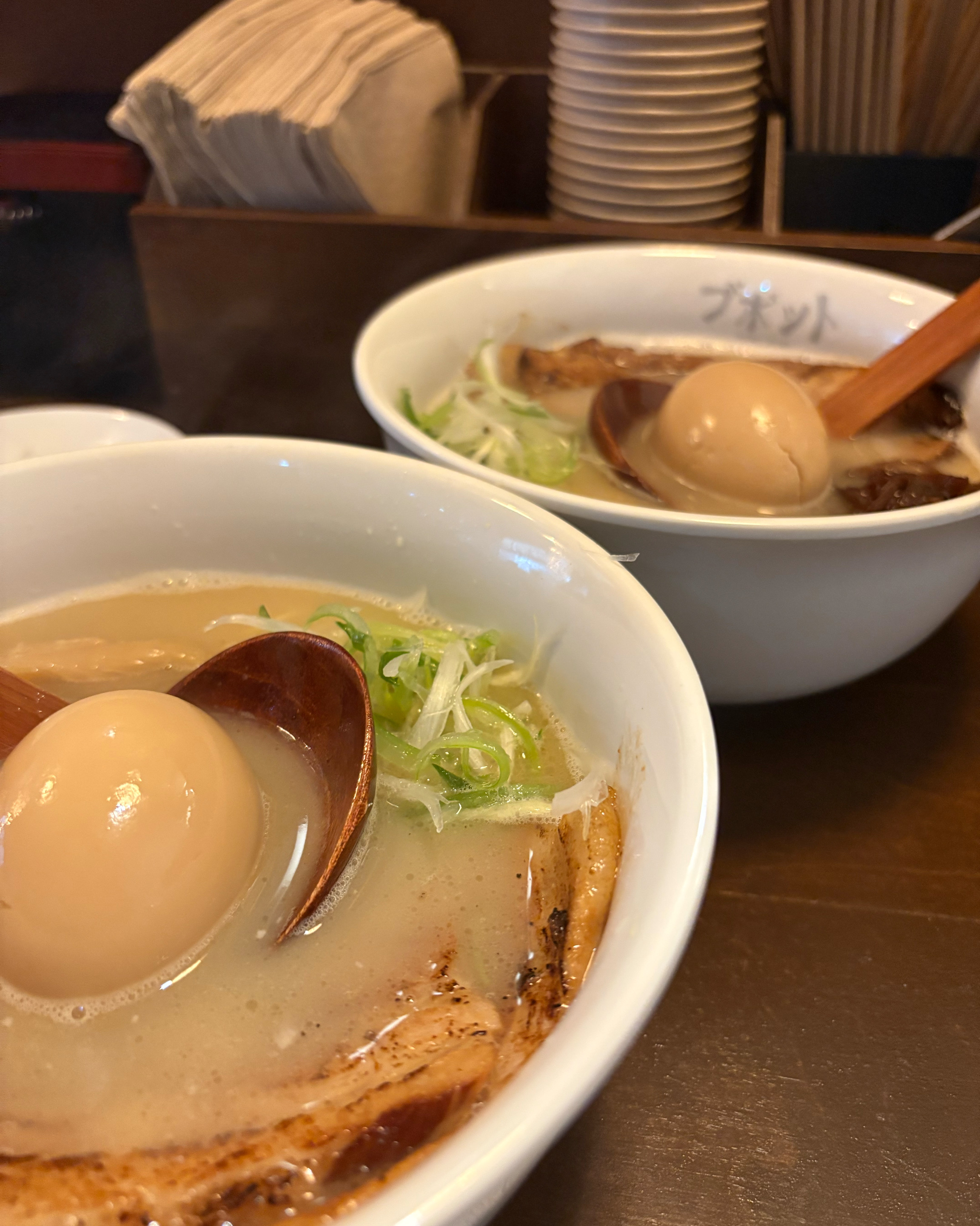 짱 맛있어요… 계란이 넘 맛잇었어욤.. 꼭 다들 차슈밥 드시길.!..!.!.!!!!!!😘😘