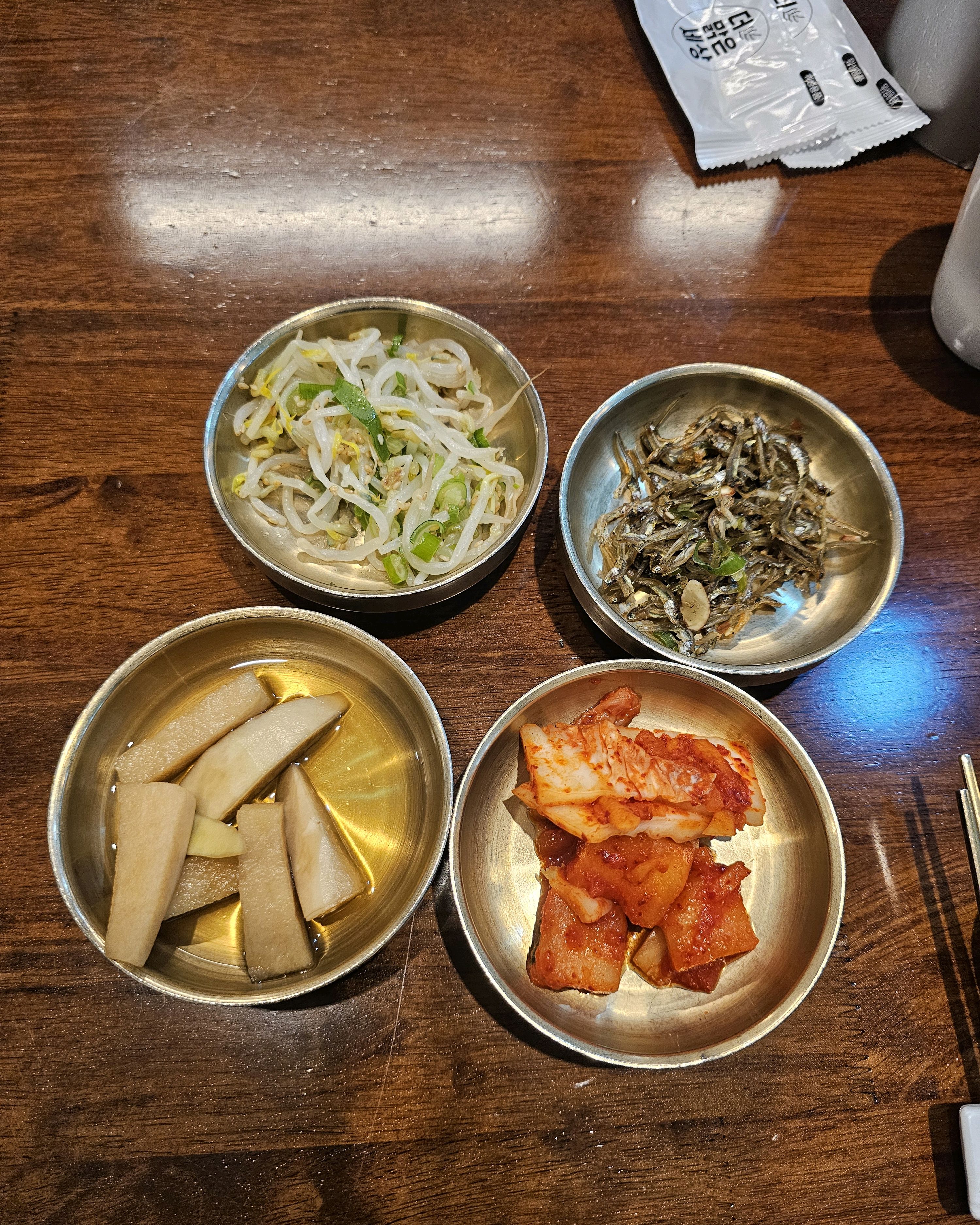 맛있게 먹느라 반찬 이후 사진을 못남겼어요 소문대로 내요 - 대전 맛집 담온식당 대전