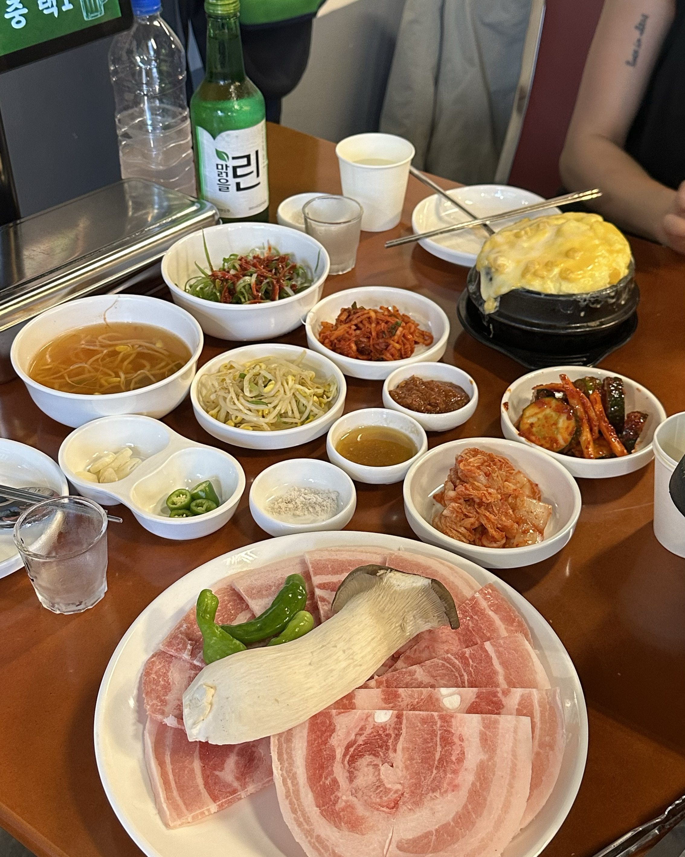 직원분 넘 친절하시고 고기도 맛있어요 :) 다음엔 야외 앉으러 또 올게요~!! - 대전 맛집 행운 대전 월평