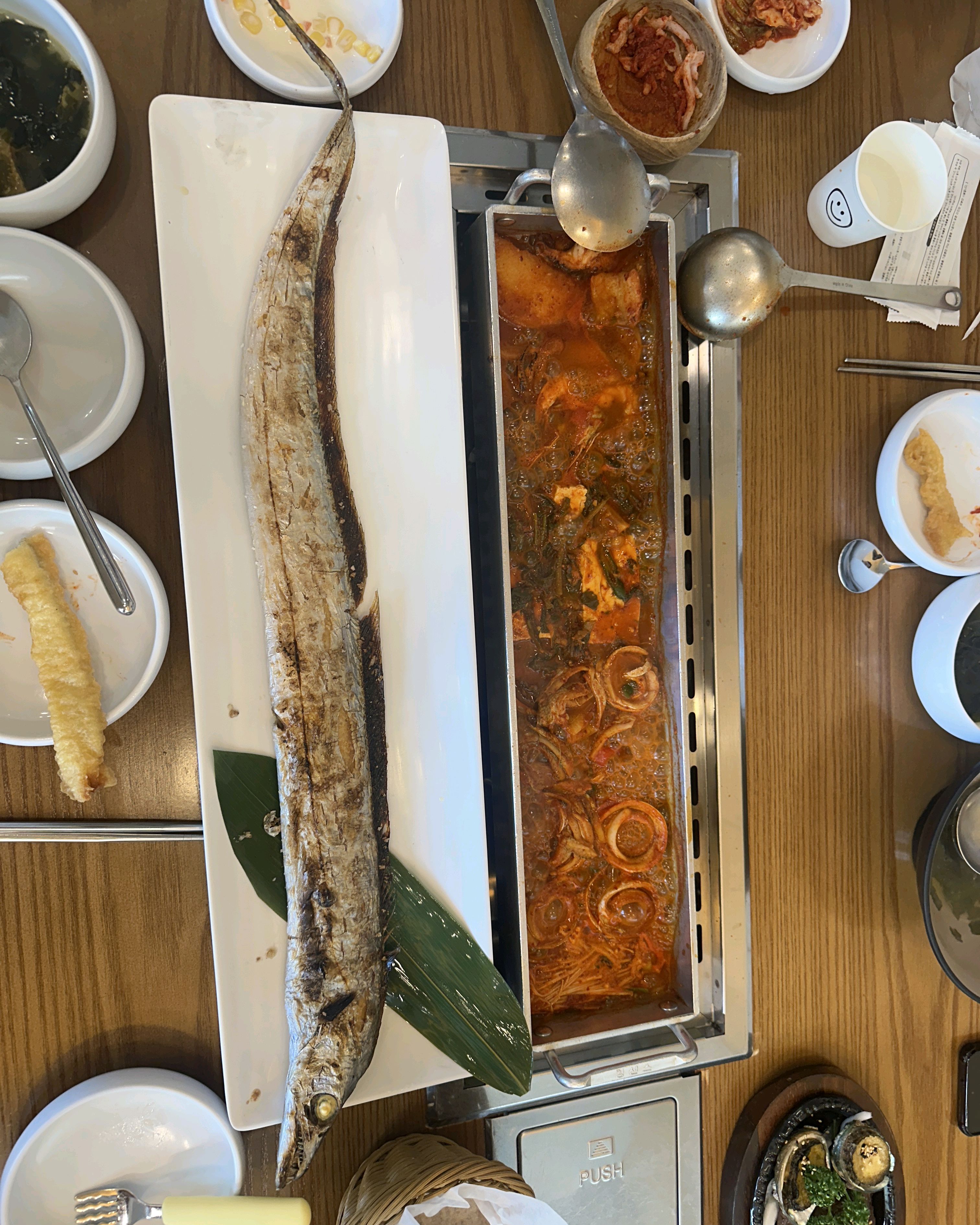 가족들이랑 와서 너무 맛나게 먹고갑니다! - 제주 맛집 한라갈치 중문점
