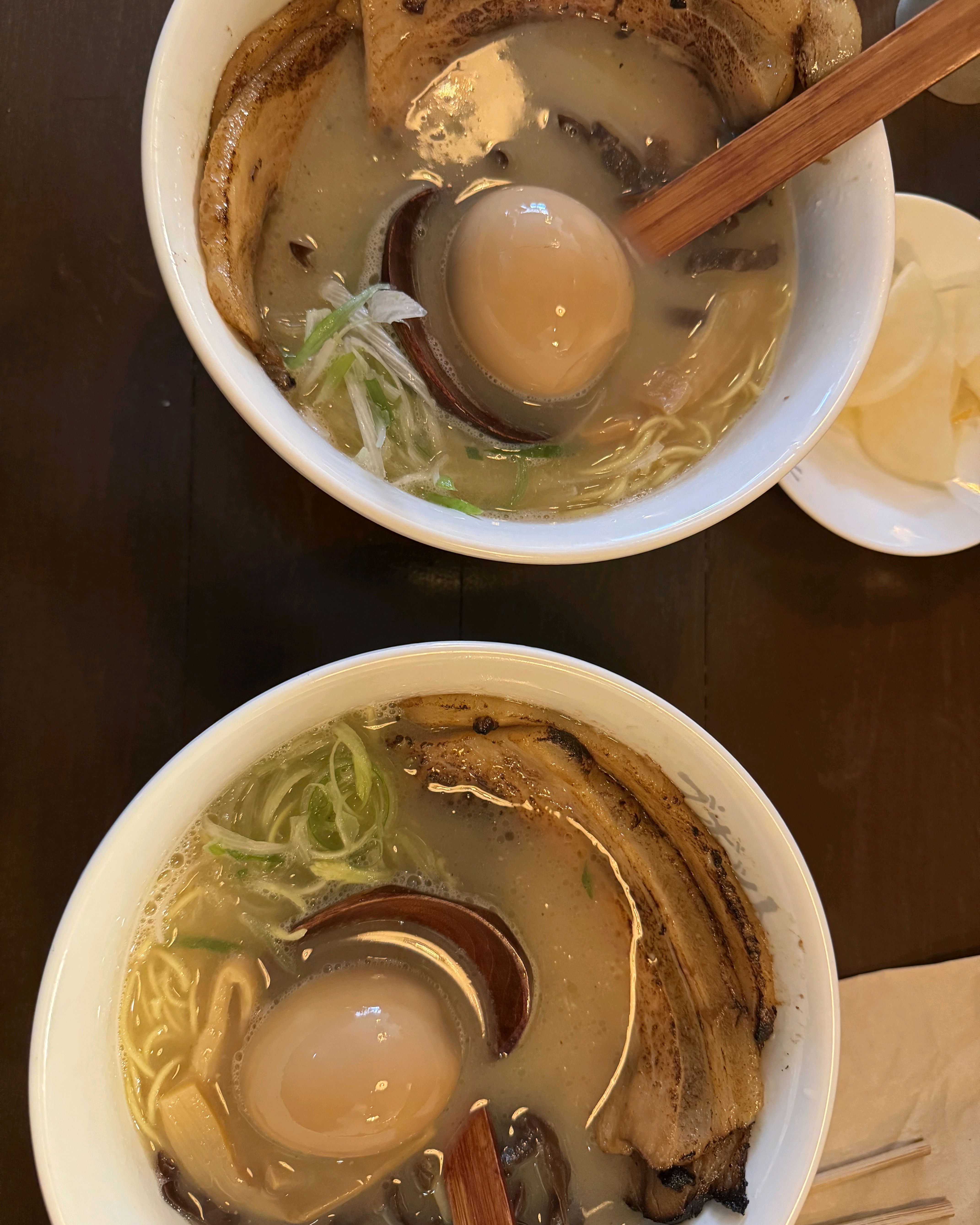 여자친구랑 같이 왔는데 - 대전 맛집 라멘 부보트