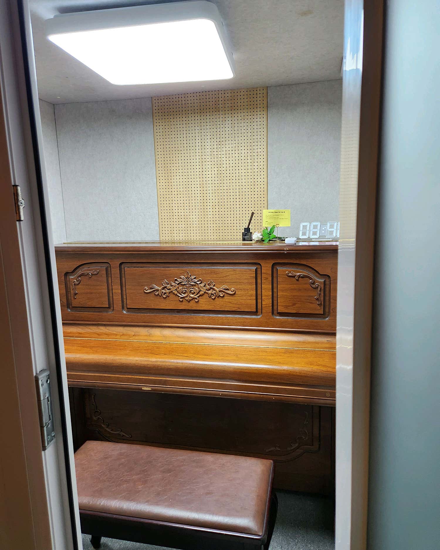 2번째 스튜디오 사진