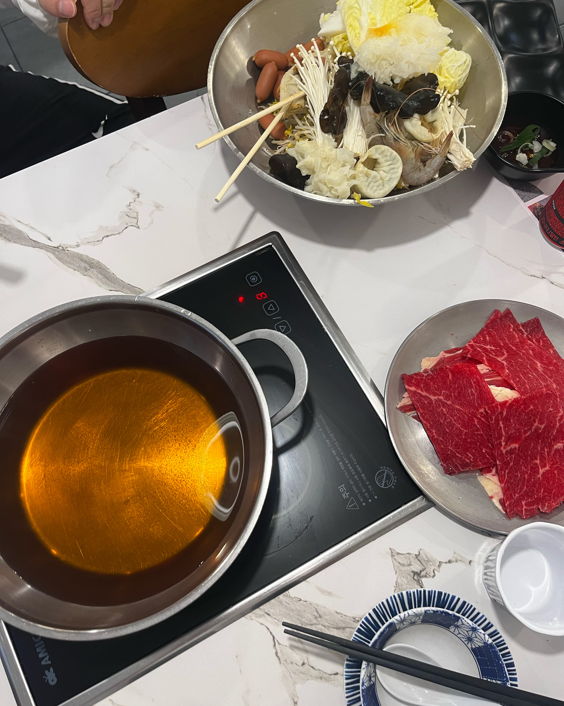 주차장도 있고 좋아요. - 대전 맛집 퐁당 유성점