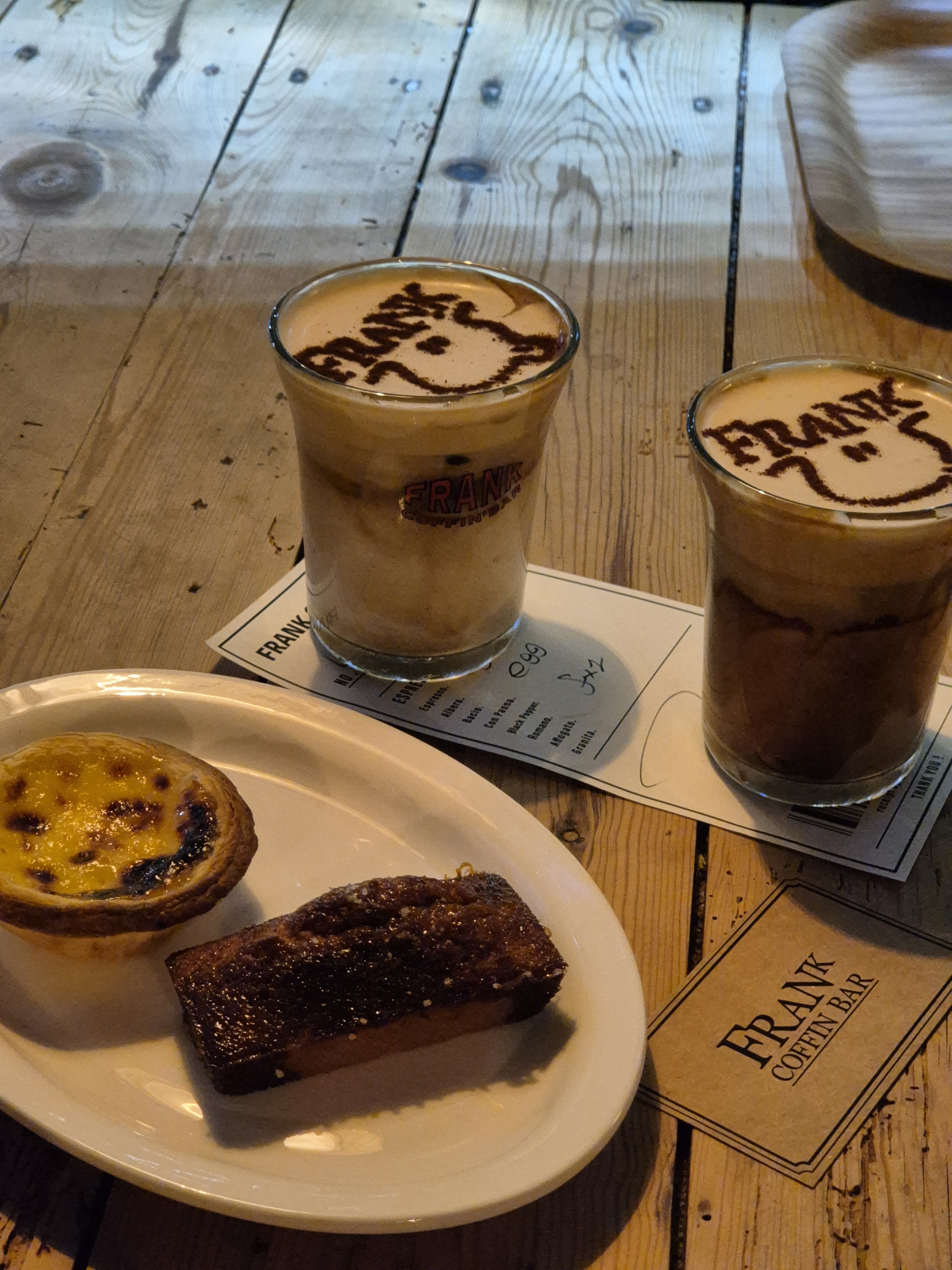 직장 동료친구와 식후땡을 위해서 방문한 곳, 프랭크커핀바 - 대전 맛집 프랭크커핀바 대전둔산점