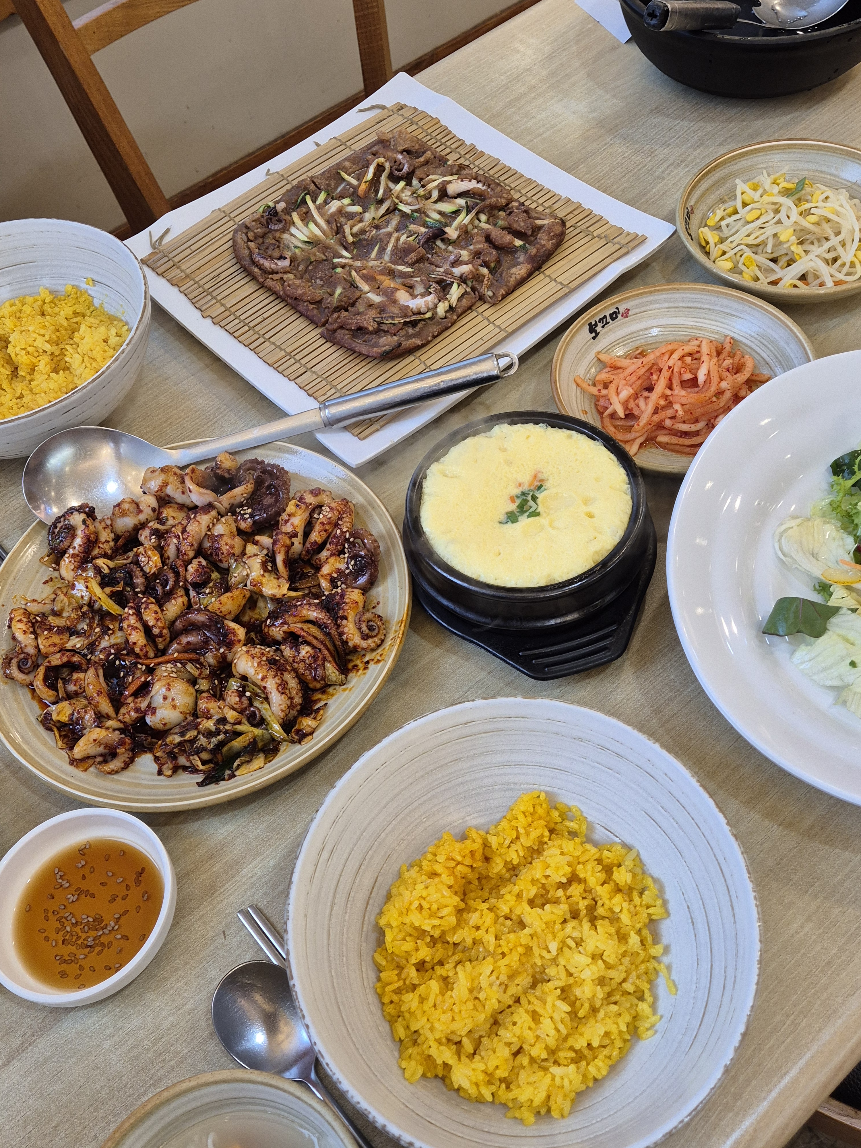 쭈꾸미 엄청 부드럽고 맛있어요! - 대전 맛집 보끄미 둔산점