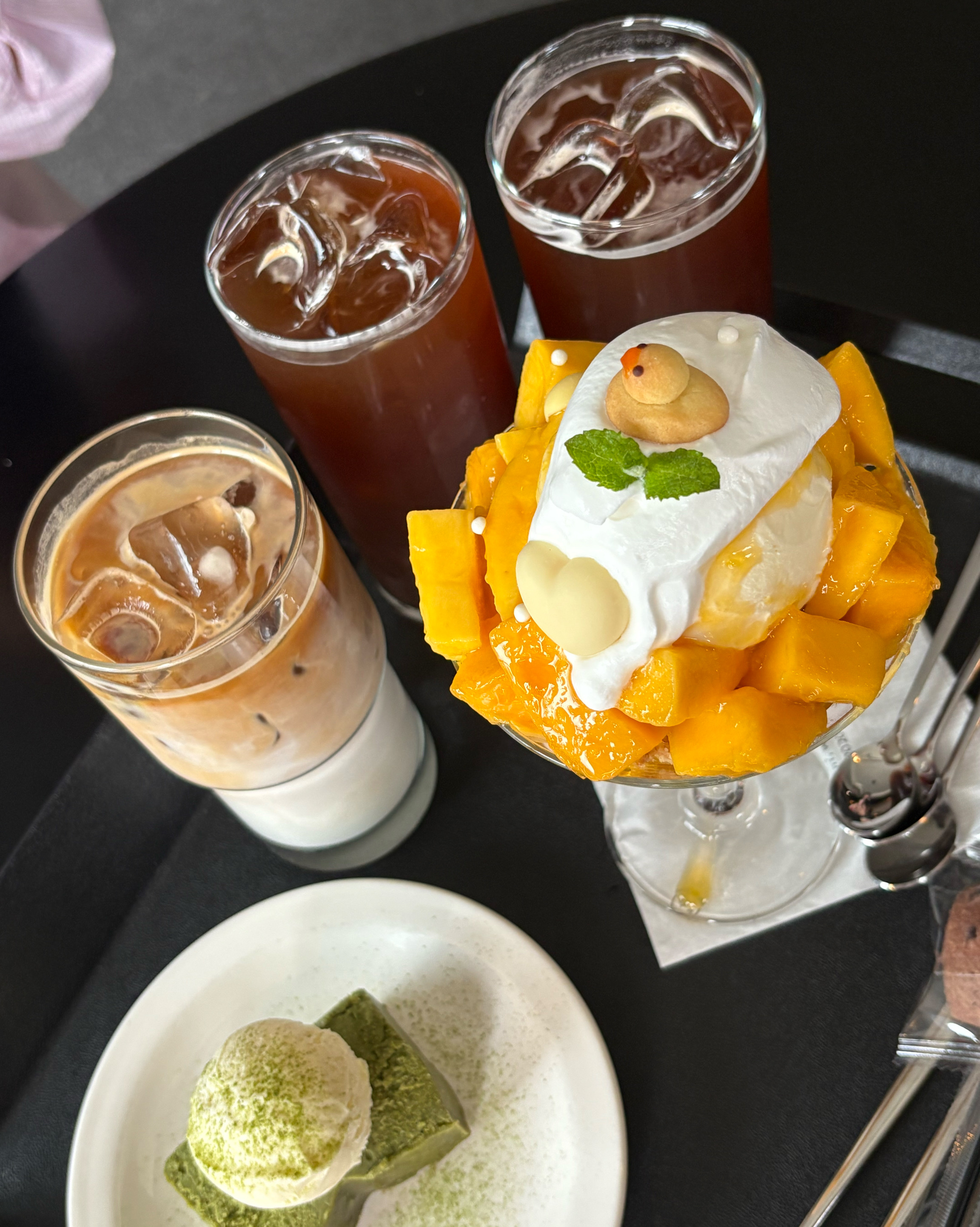 대전여행와서 숙소근처에 망고디저트 맛집이 있다고 해서 찾아왔어요! - 대전 맛집 워크룸커피