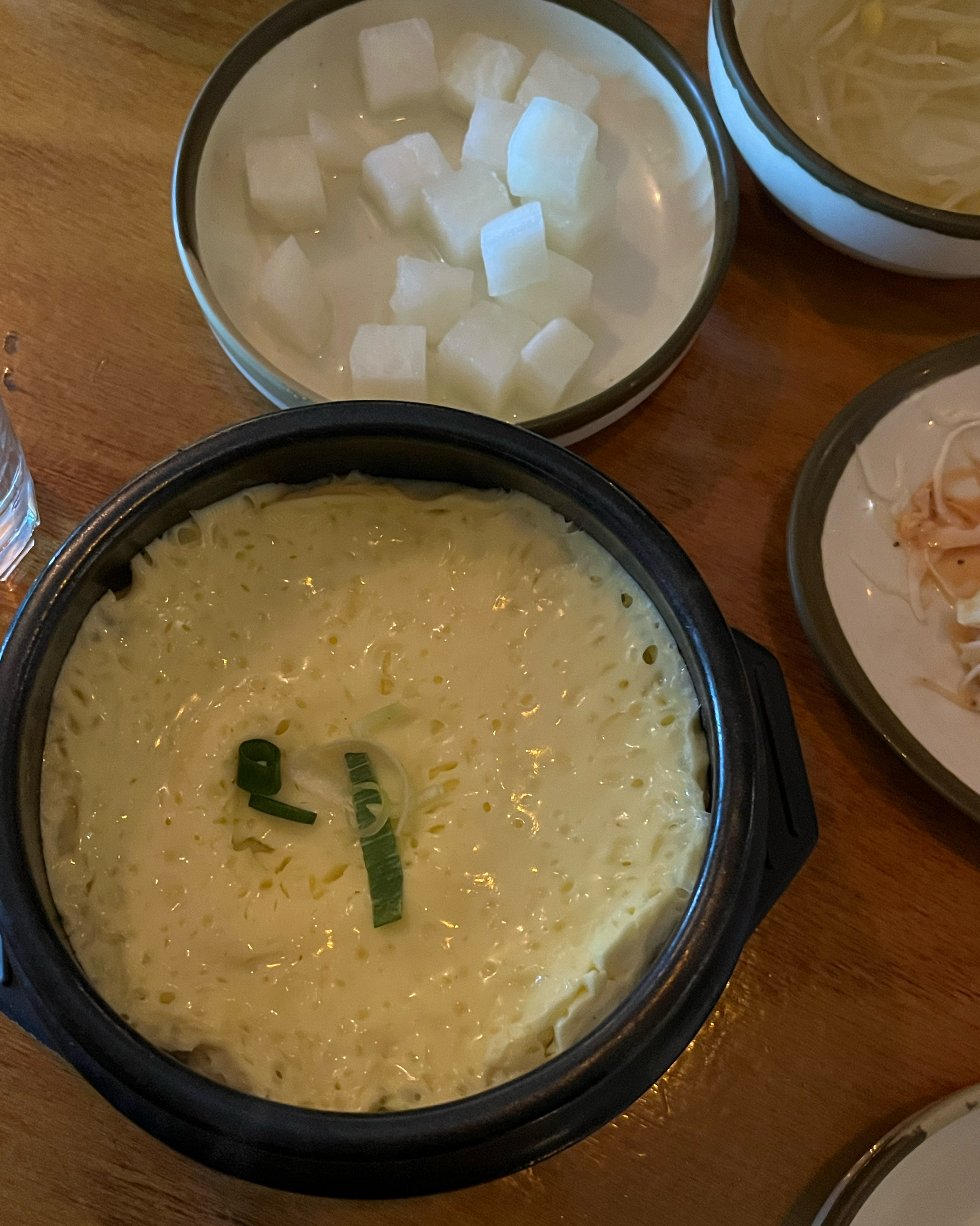 뼈구이는 보증하는 맛이고, 기본 계란찜 진짜 맛있어용!!! - 대구 맛집 종로백탄뼈구이 갑오일맥