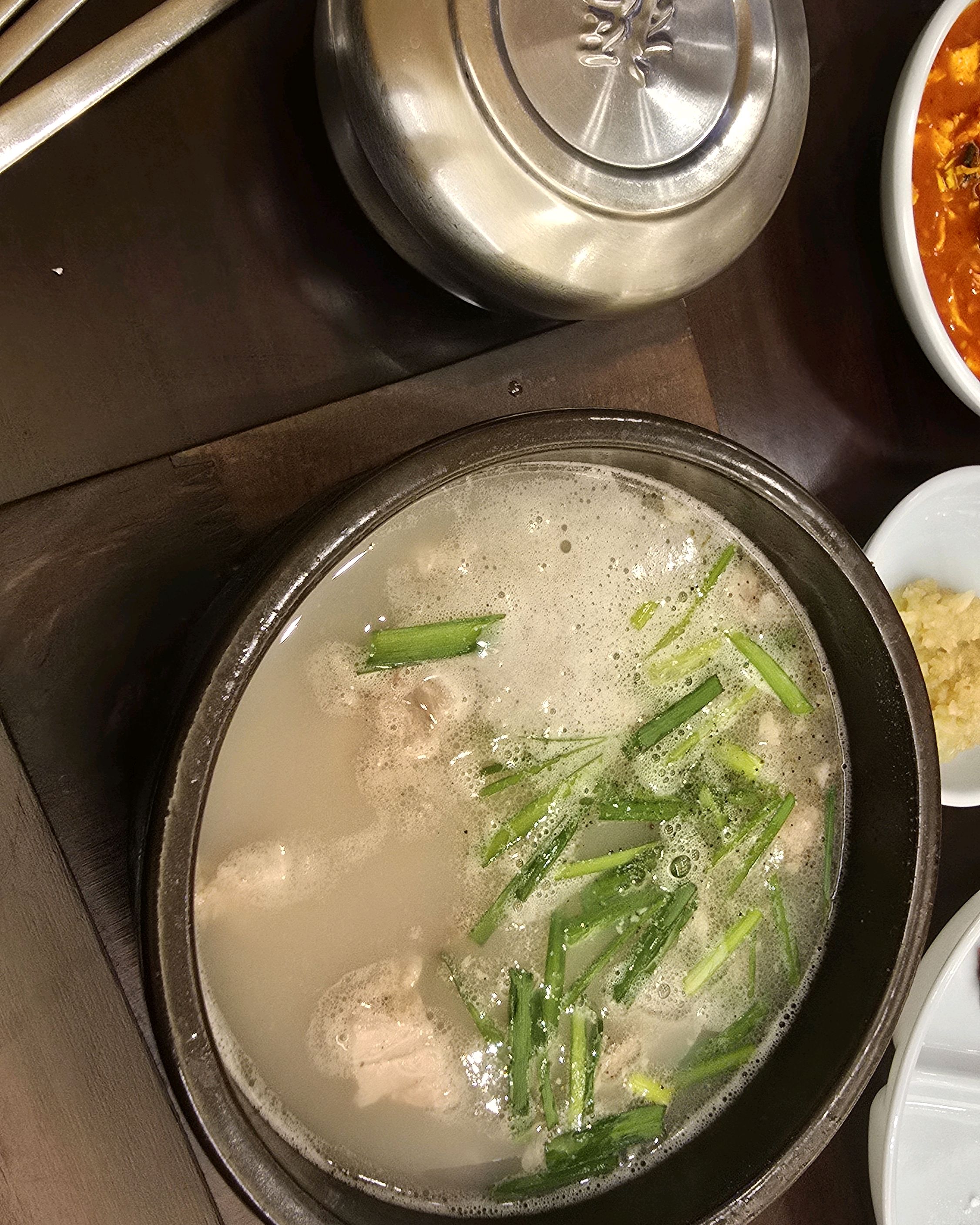 기가막힙니다 재방문 진짜 무조건 드가자 - 대구 맛집 산더미 미성돼지국밥 경대점
