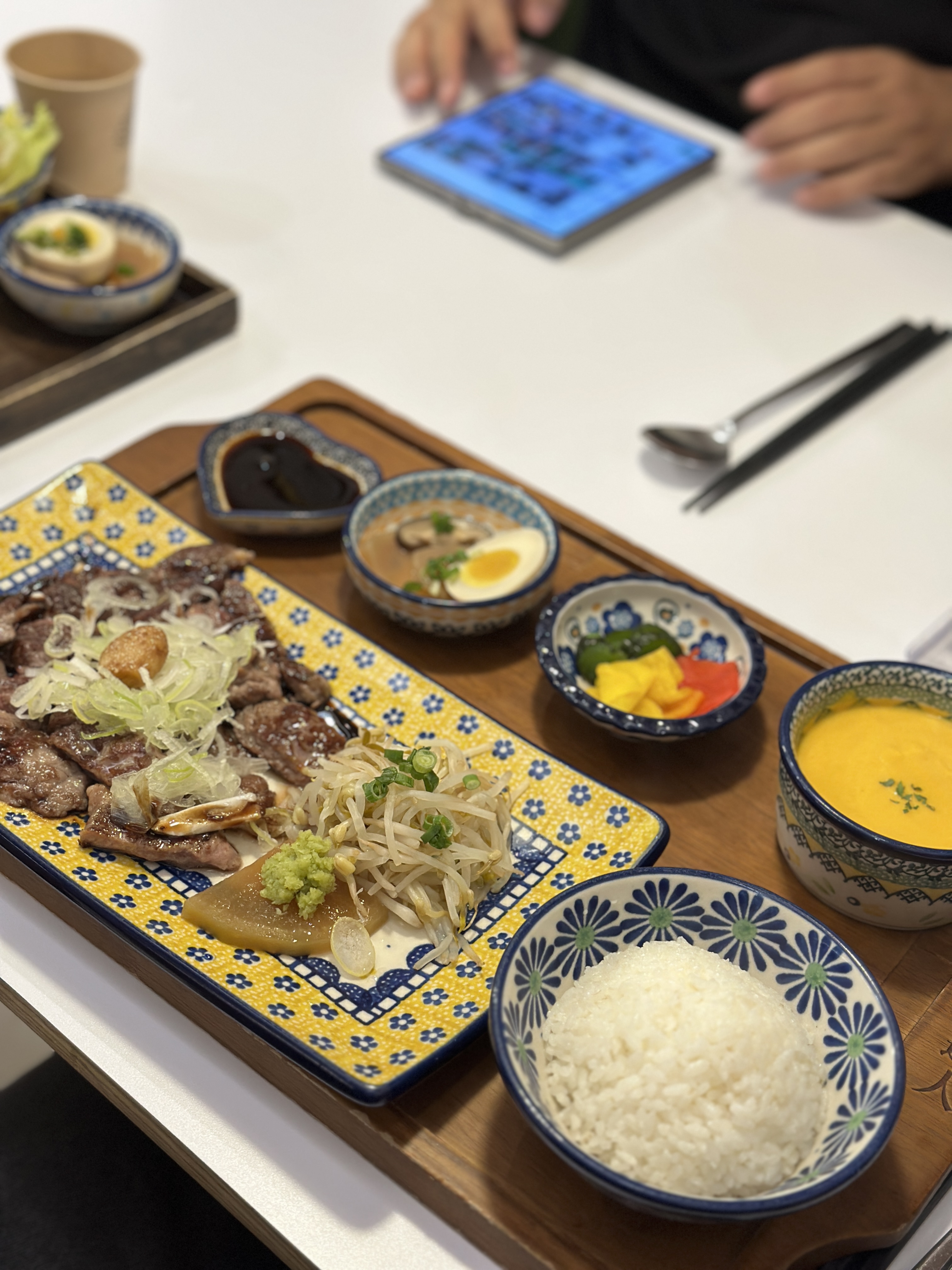 직원분들이 친절하고 - 대전 맛집 미도인 대전은행