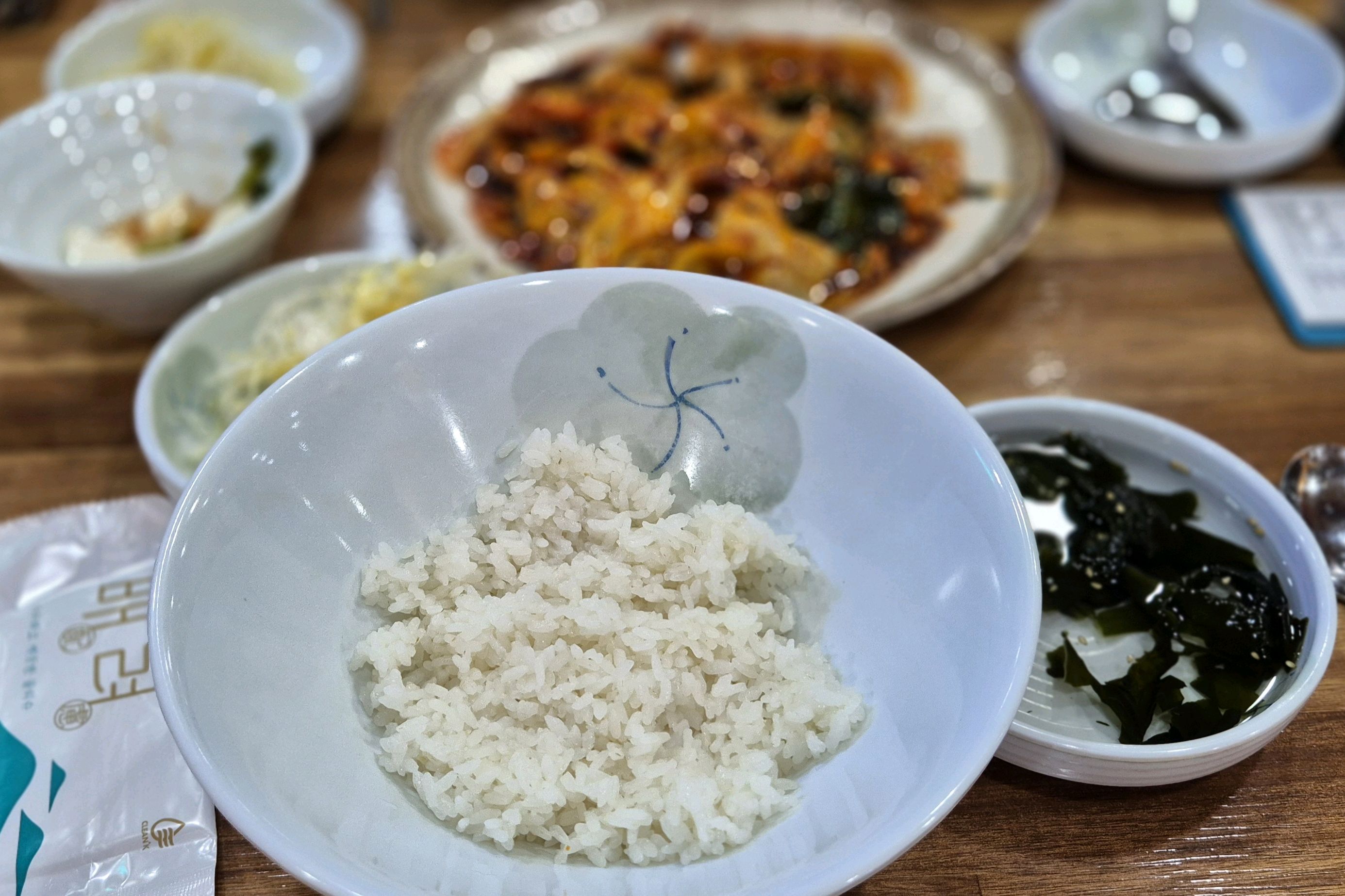 처음 가본 곳인데. 사람도 많고 넓어요 - 대전 맛집 착한낙지 홍도점