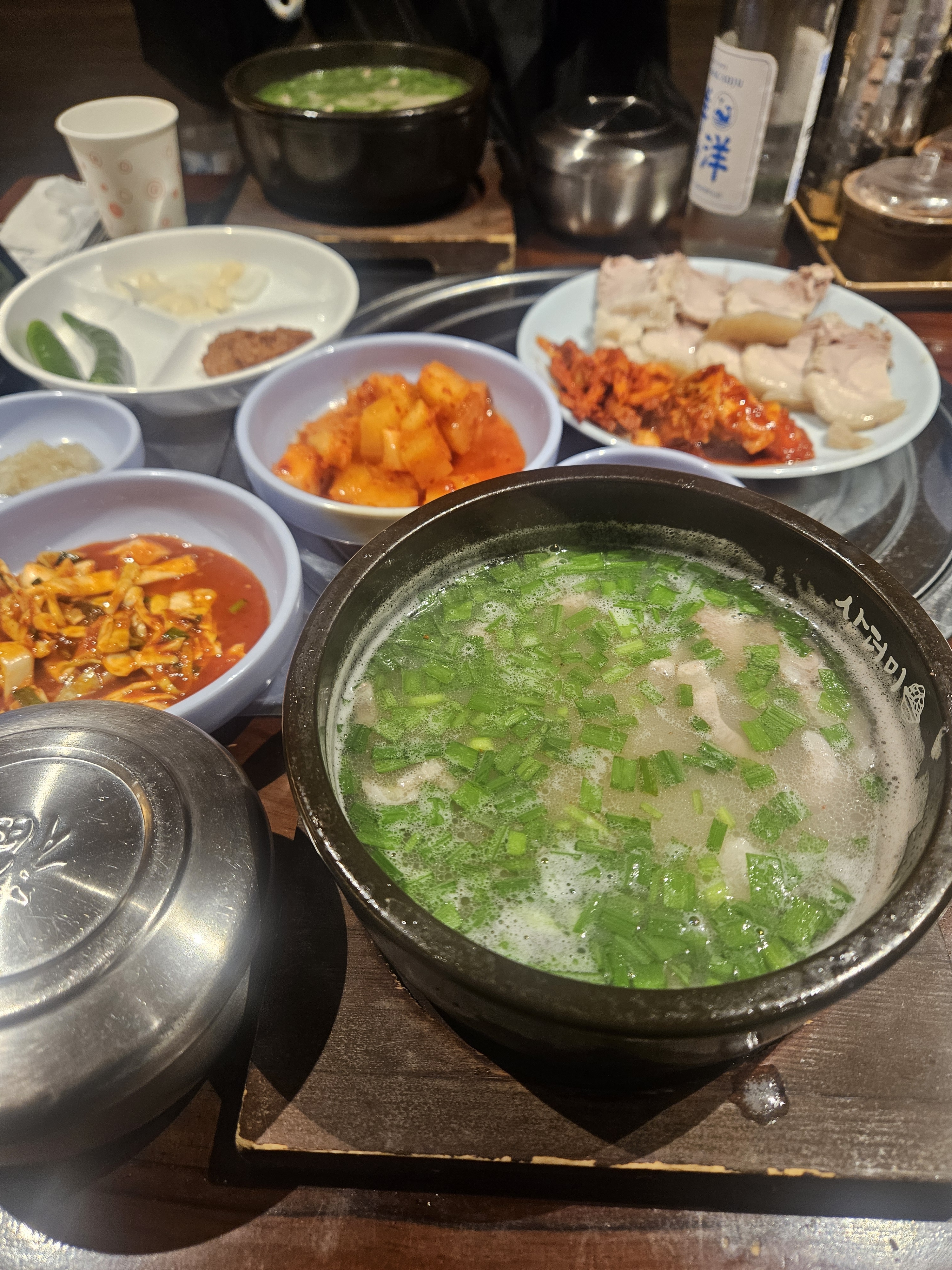 진짜 너무너무 맛있습니다. - 대구 맛집 산더미 미성돼지국밥