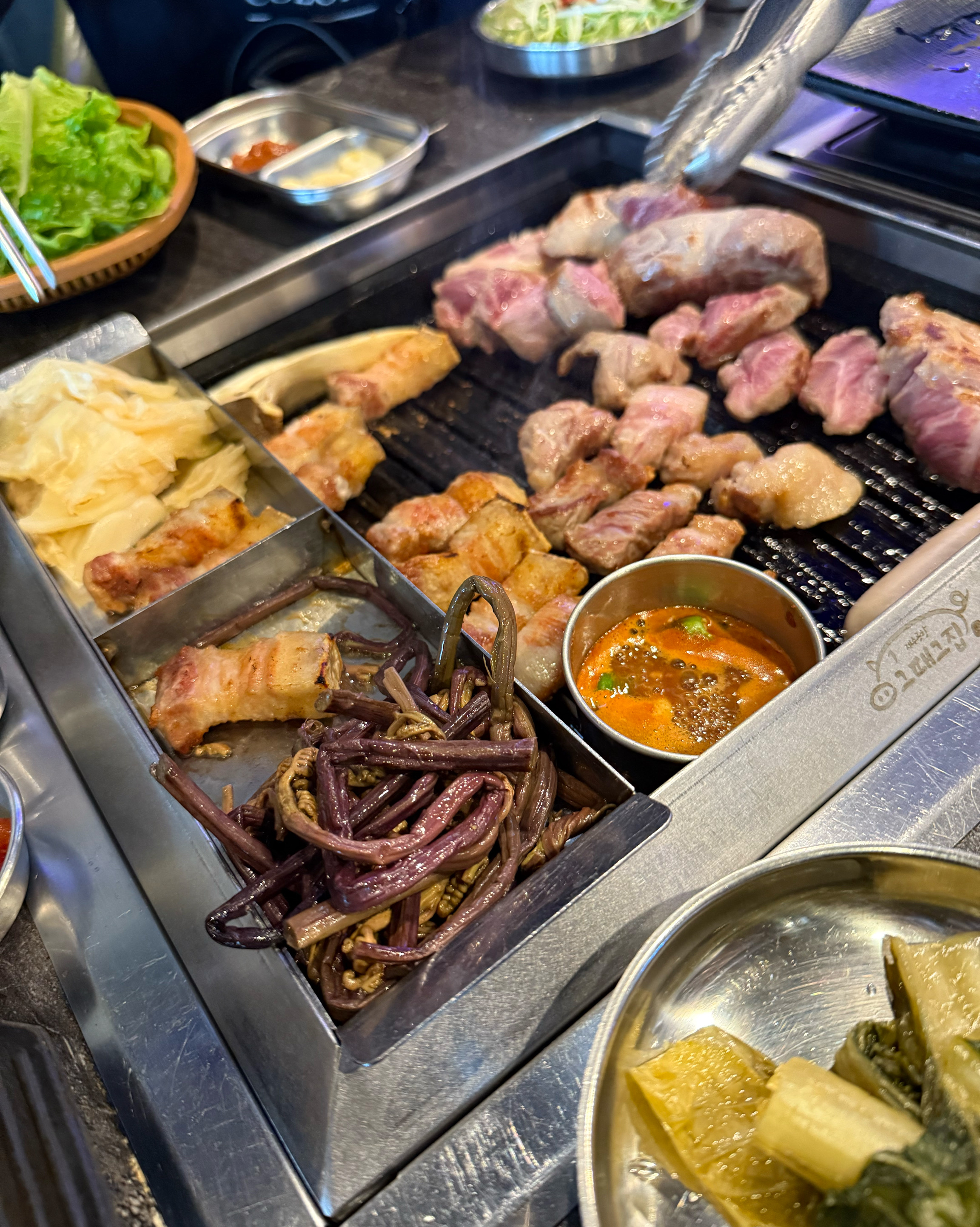 제주도 올때마다 흑돼지는 여기서 먹어요!! - 제주 맛집 제주공항그때그집