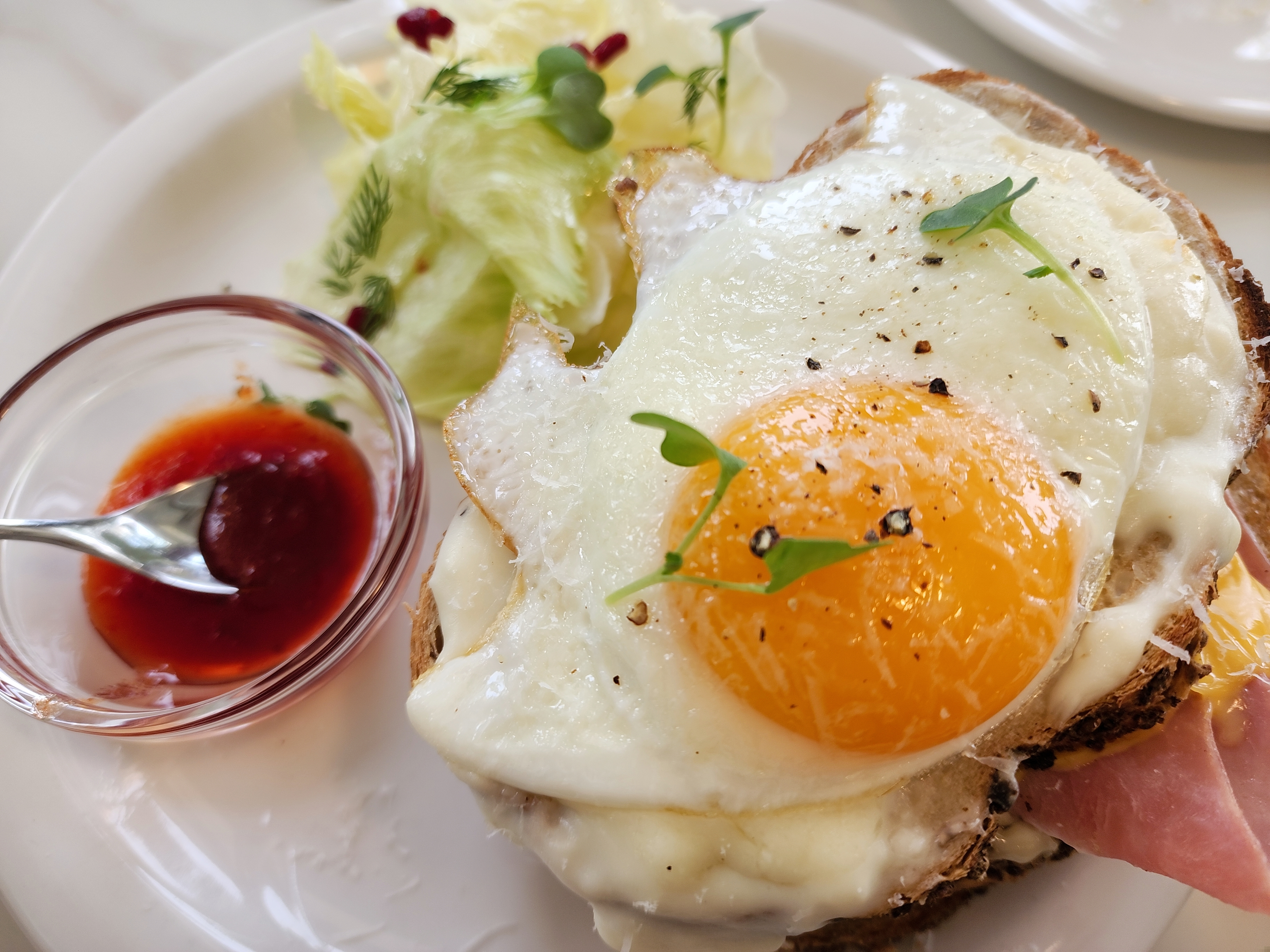 재료도 신선하고 맛도 좋아요~!!  그린주스는 생각보다 맛있었고 음식들도 다시 찾고 싶은 