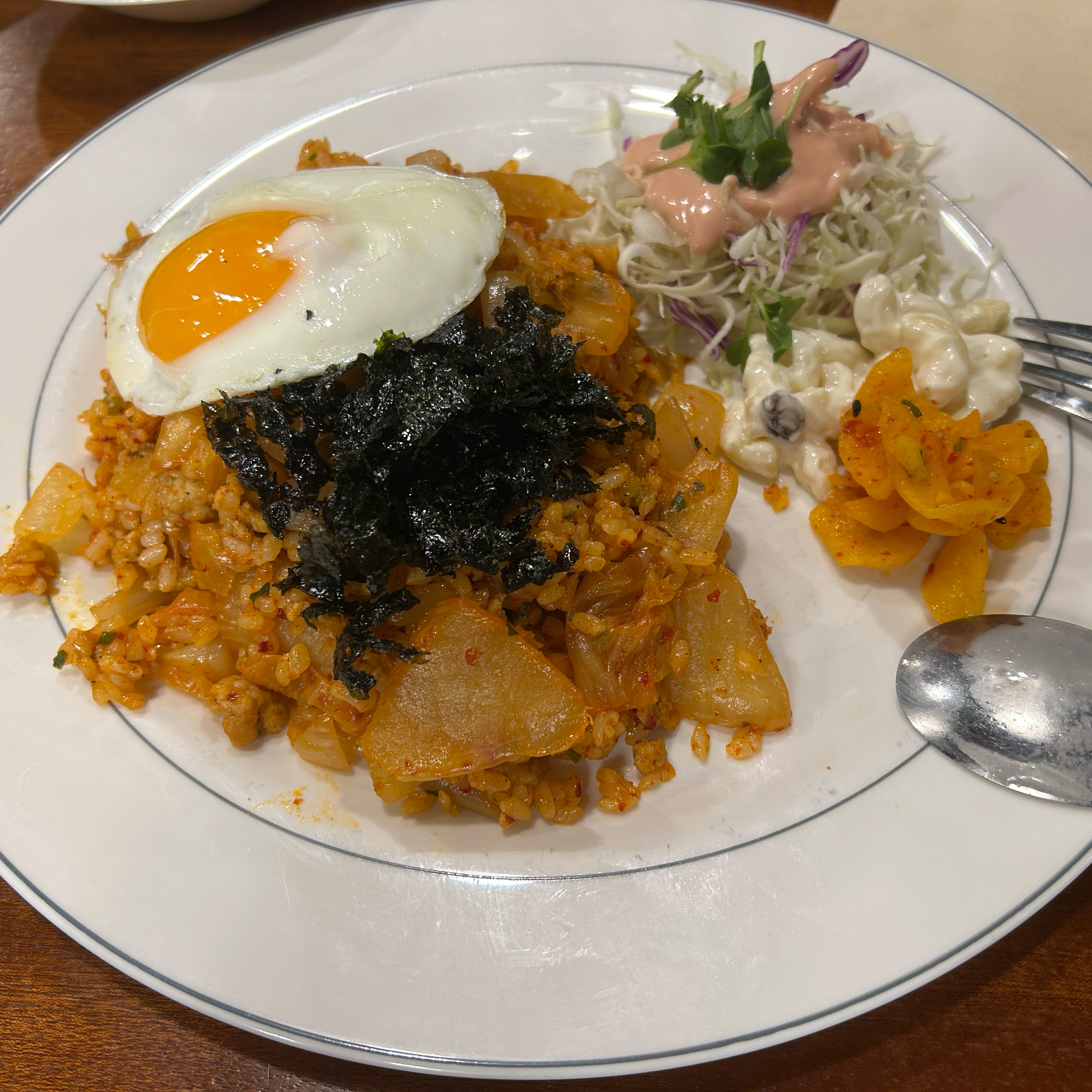 이곳에 오는 이유는 단하나!! - 대전 맛집 한밭경양식 월평본점