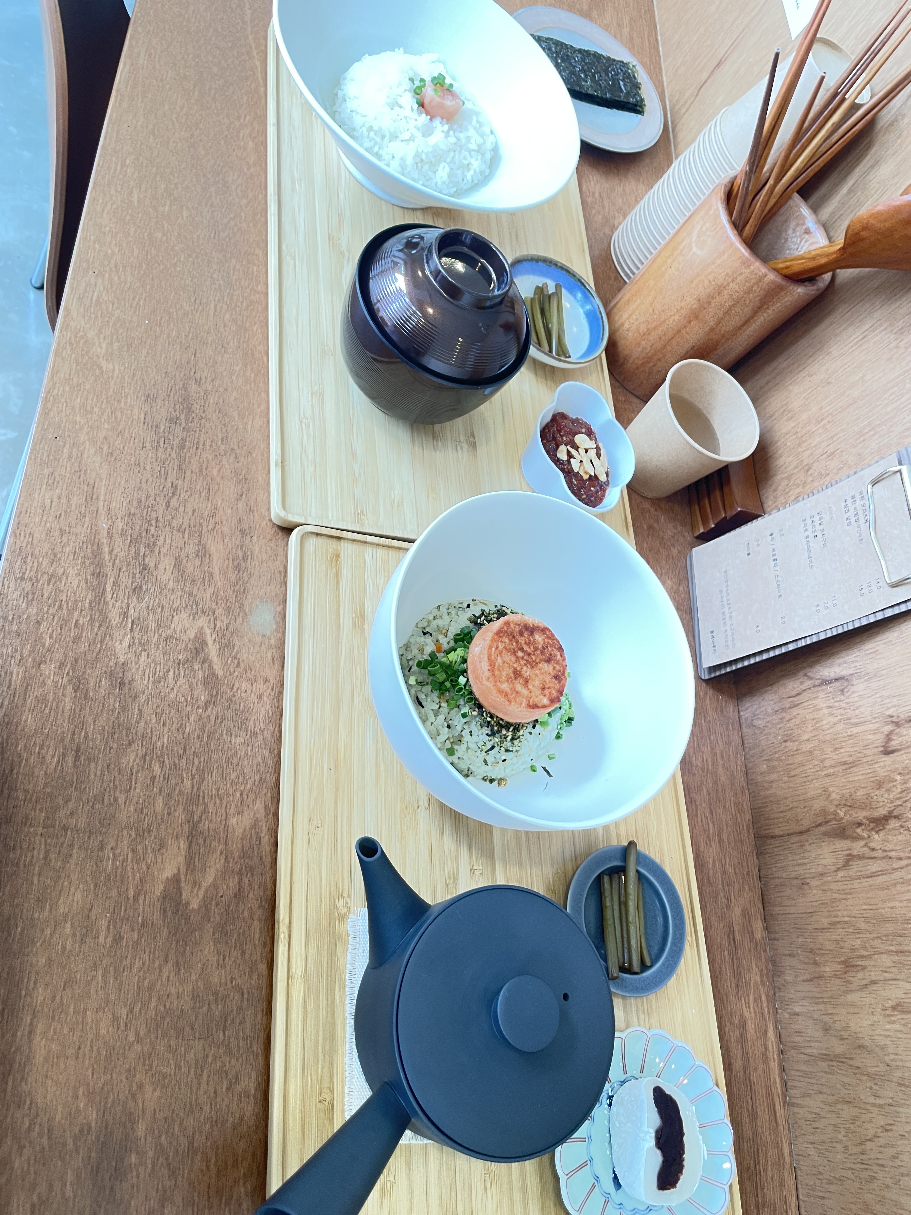혼자와서먹었는데 맛있게 잘먹었습니다 다음엔 친구들데리고올께용ㅎㅎ - 대구 맛집 동경아우라