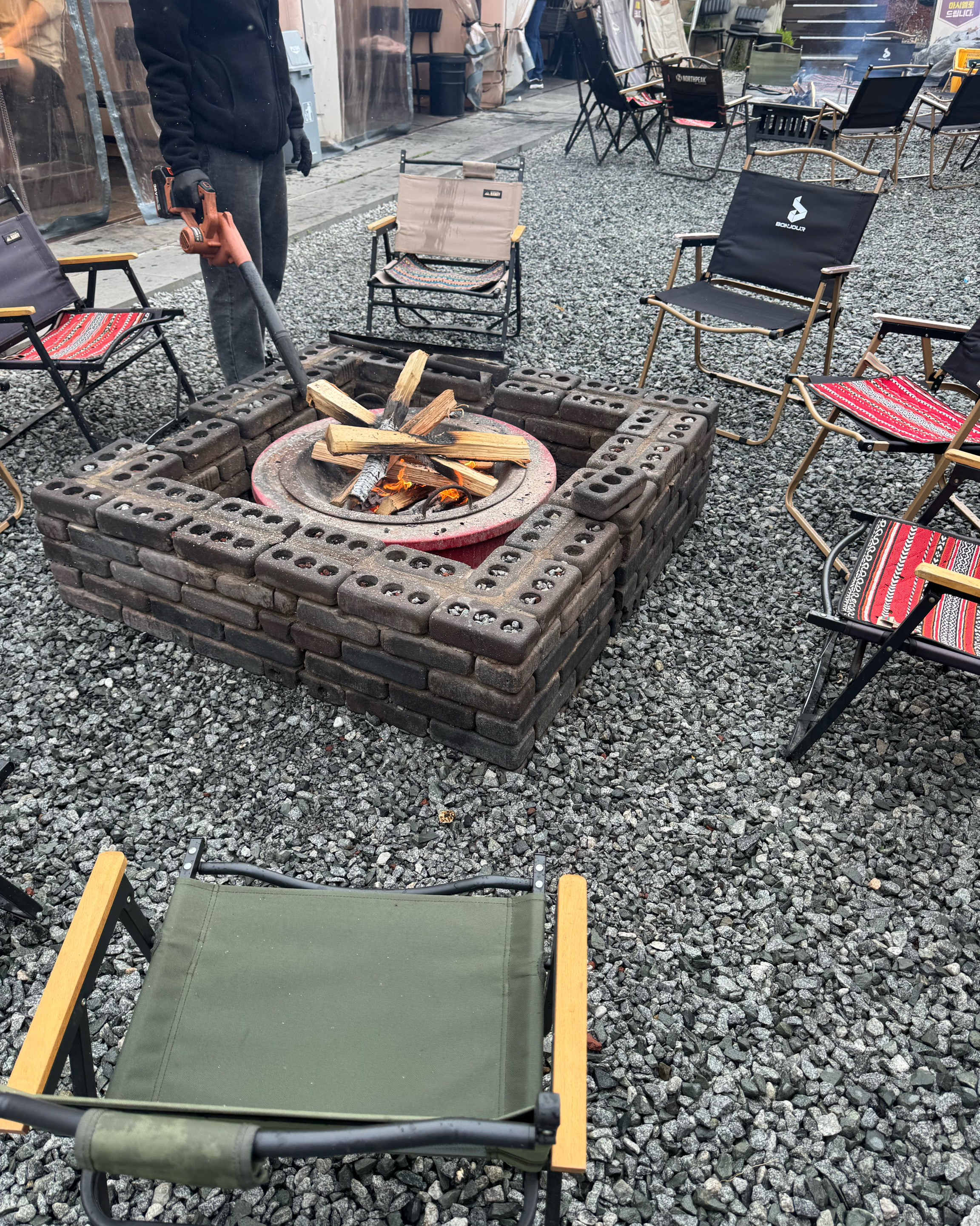 부산에서 놀러왔어요~~ - 대전 맛집 야외바베큐 모닥303